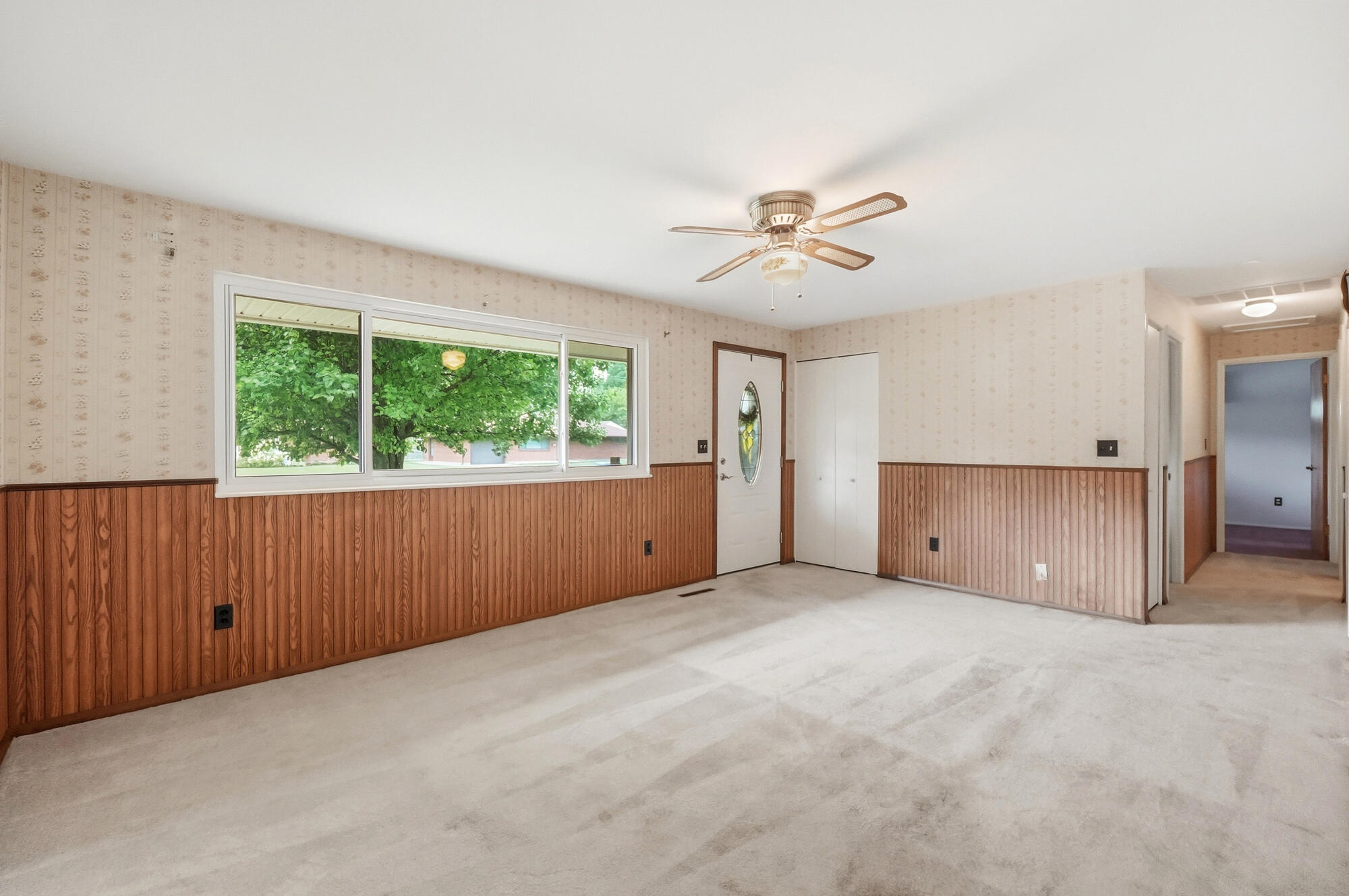 5349 Powell Road Property Photo 5
