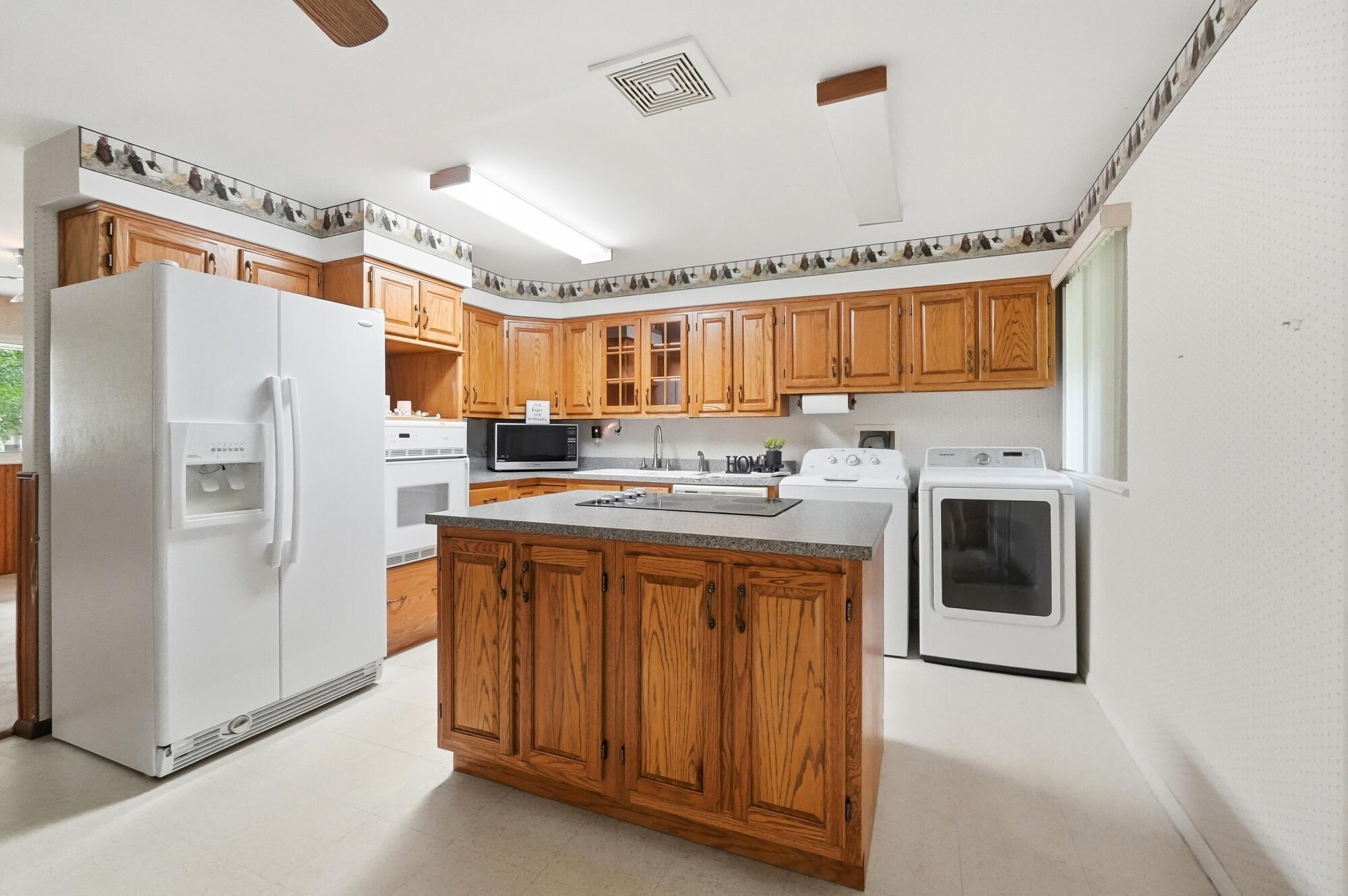 5349 Powell Road Property Photo 9