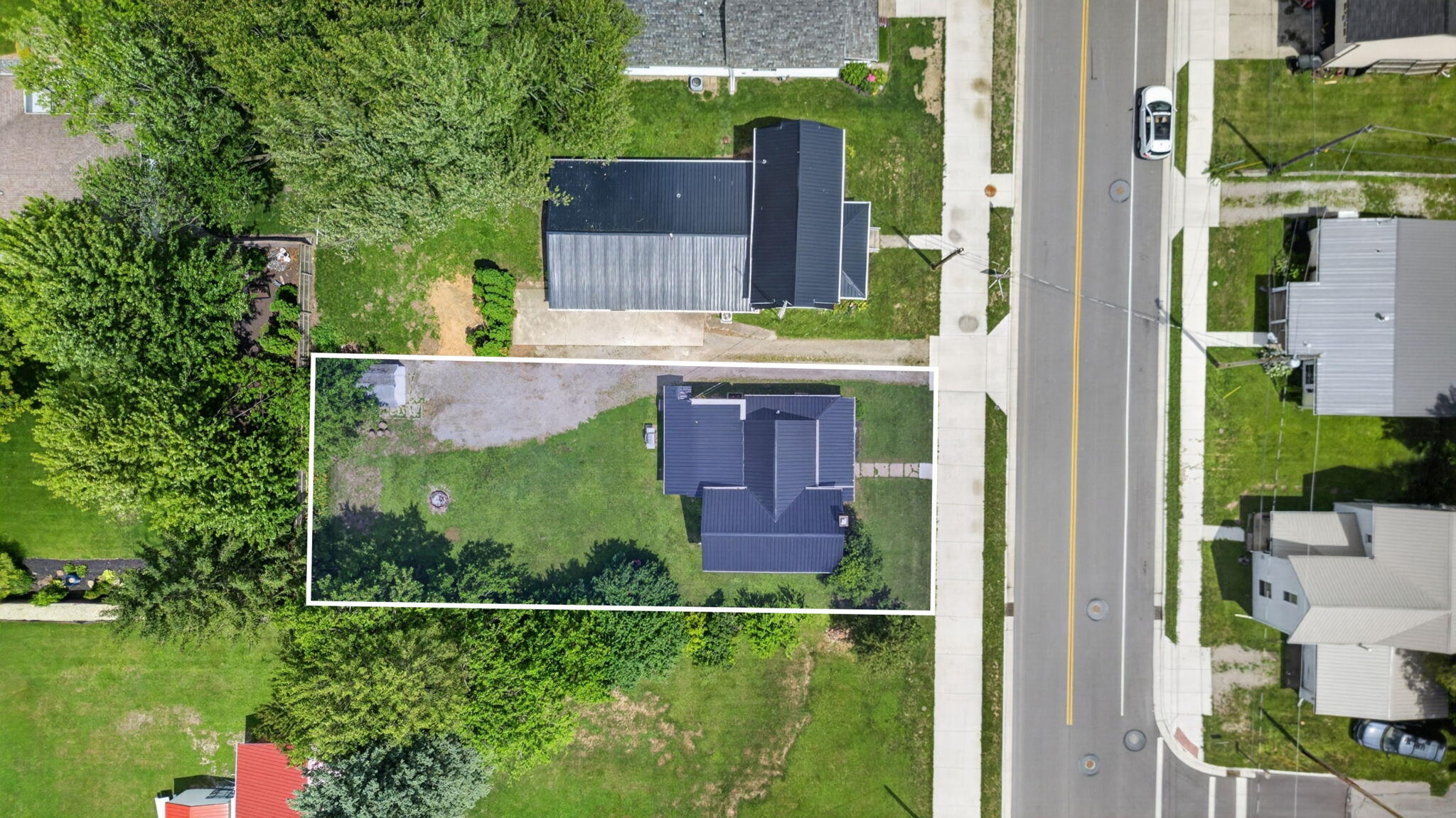 1121 Leeson Avenue Property Photo 14