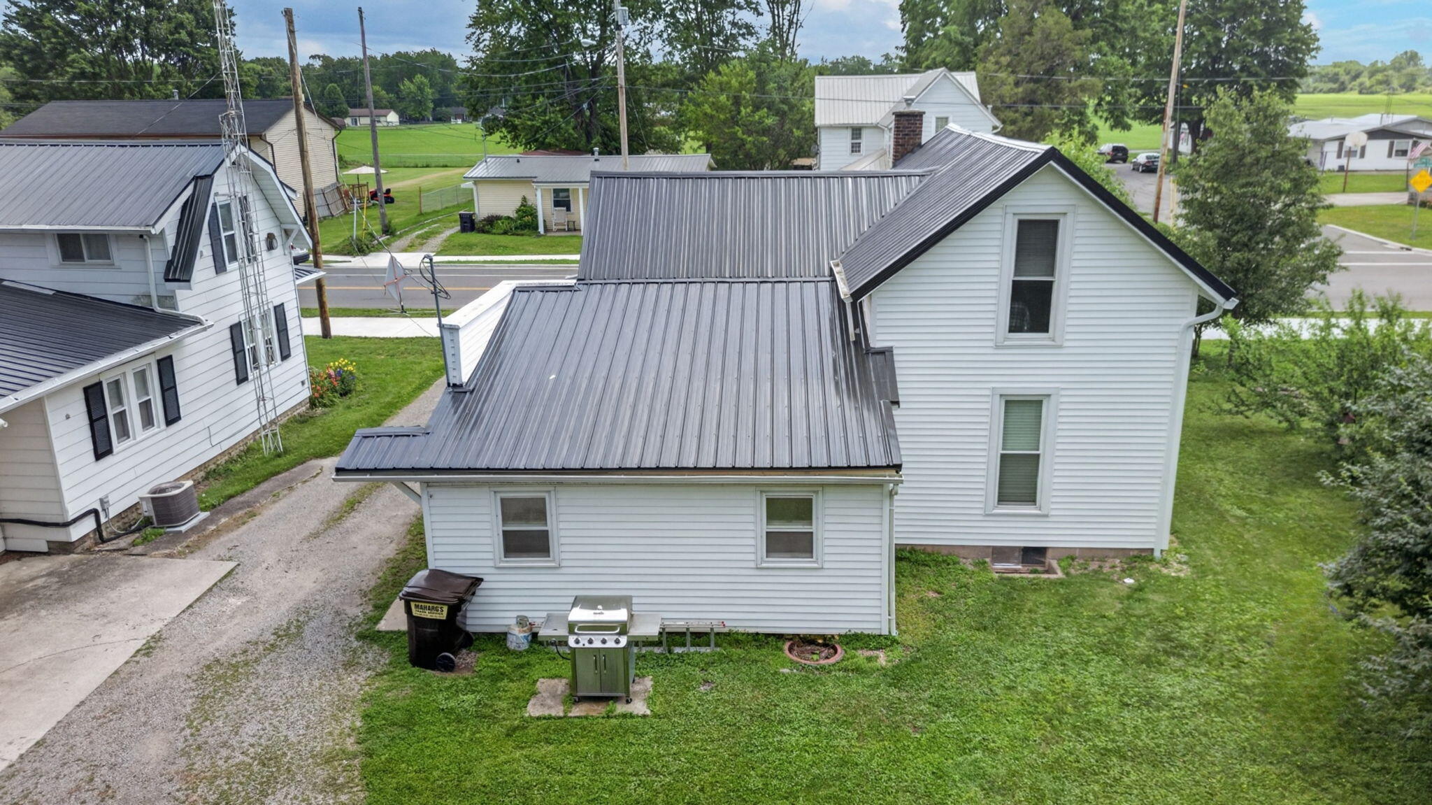1121 Leeson Avenue Property Photo 19