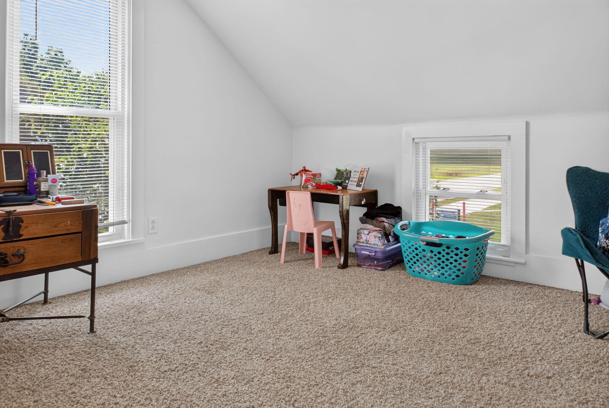 1121 Leeson Avenue Property Photo 25