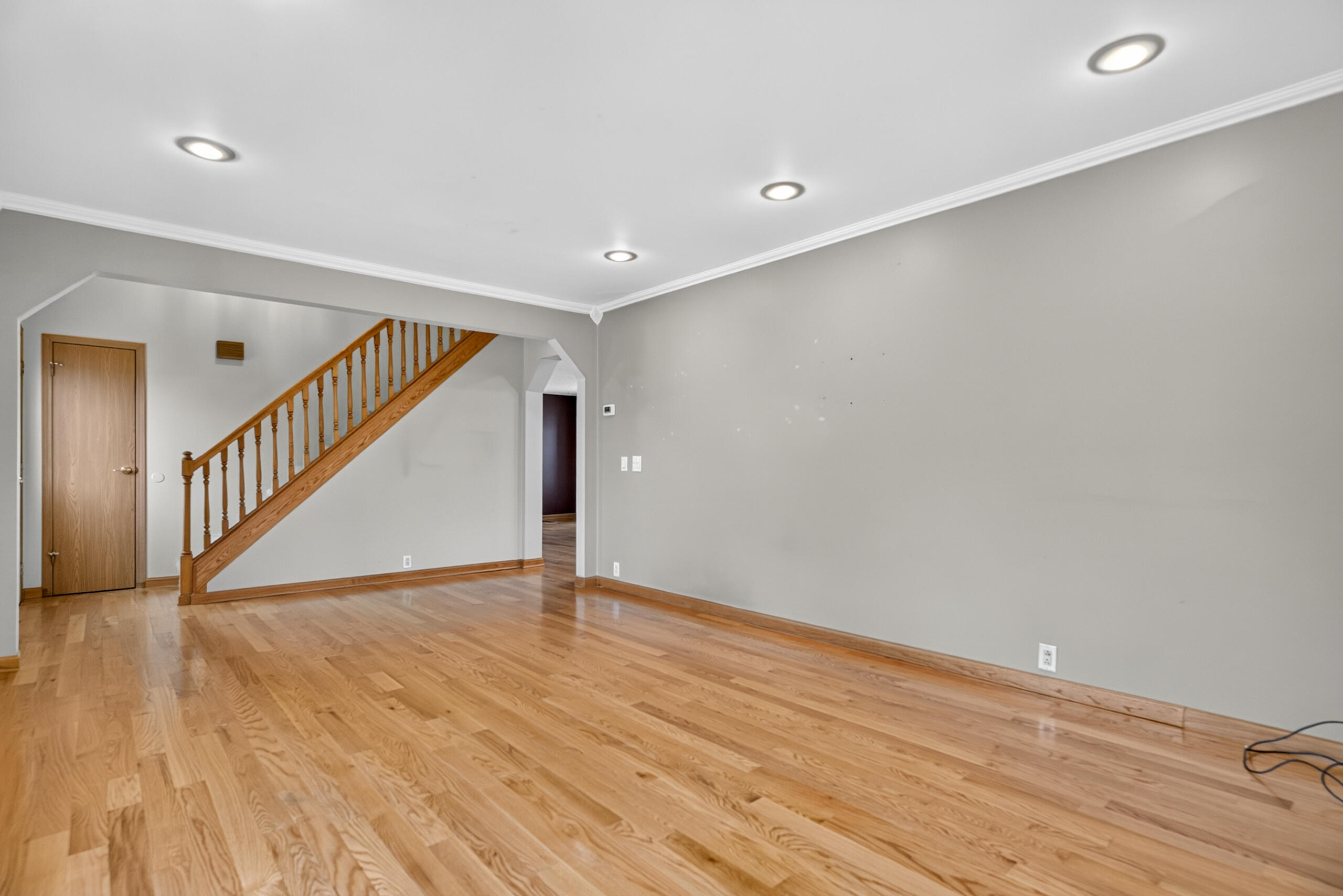 2123 Wapakoneta Avenue Property Photo 4