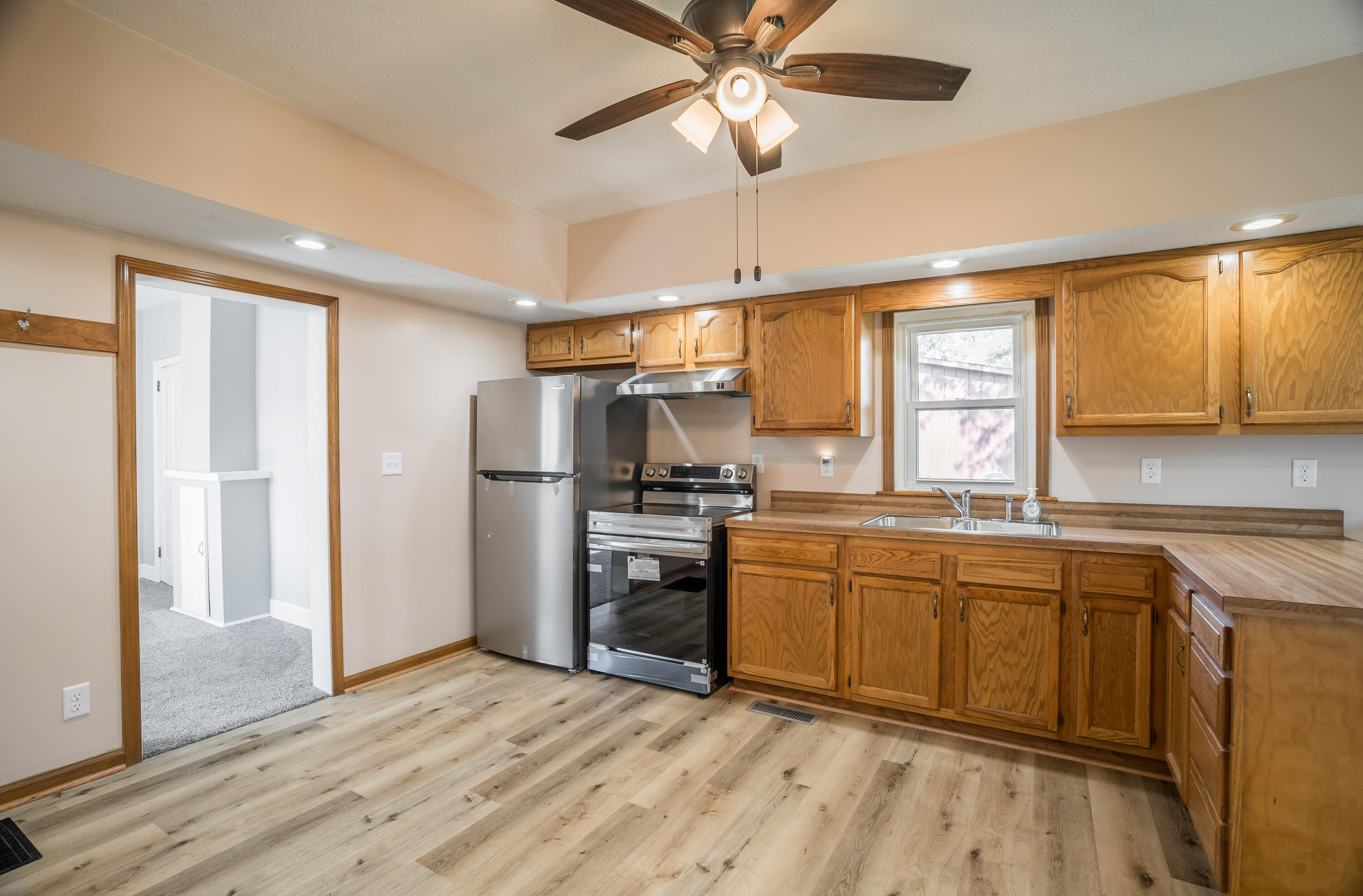 640 Maxwell Place Property Photo 13
