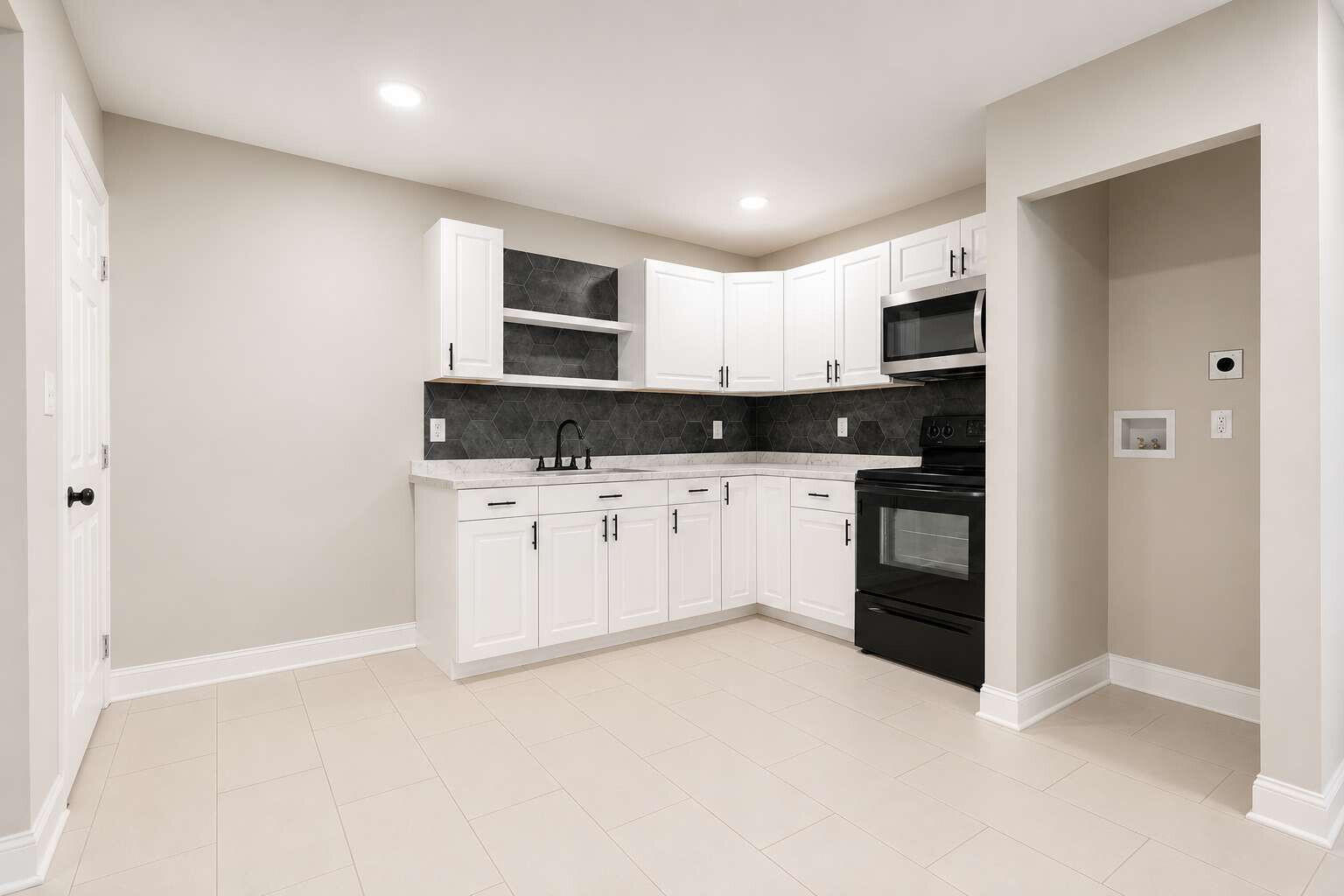 218 N Jackson Street Property Photo 4