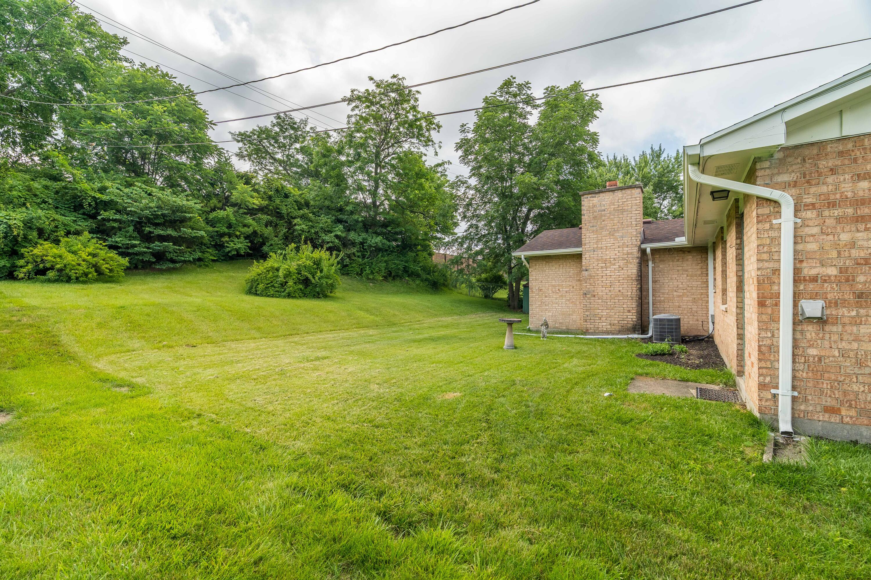 861 Kenbrook Drive Property Photo 4