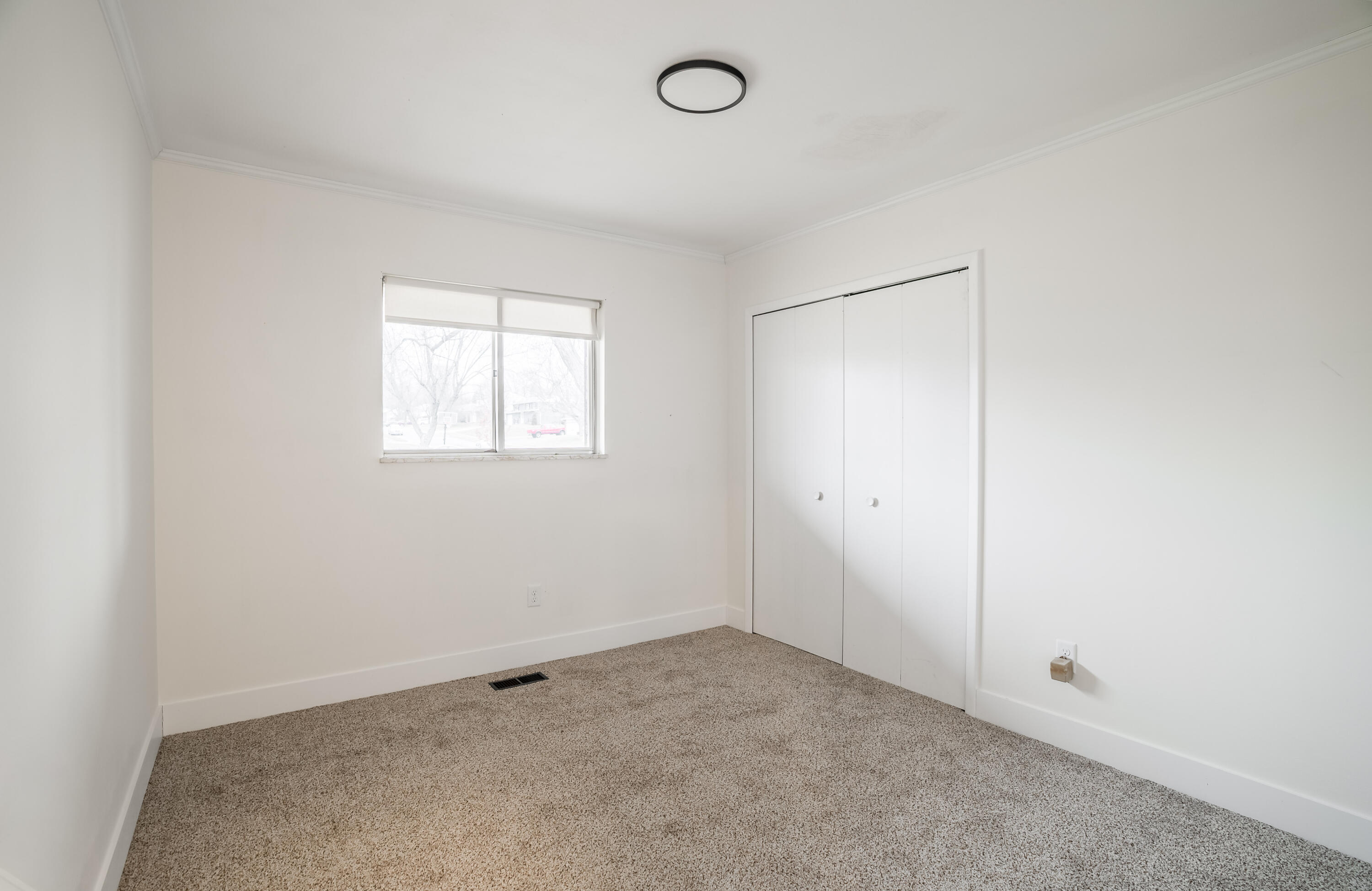 861 Kenbrook Drive Property Photo 14