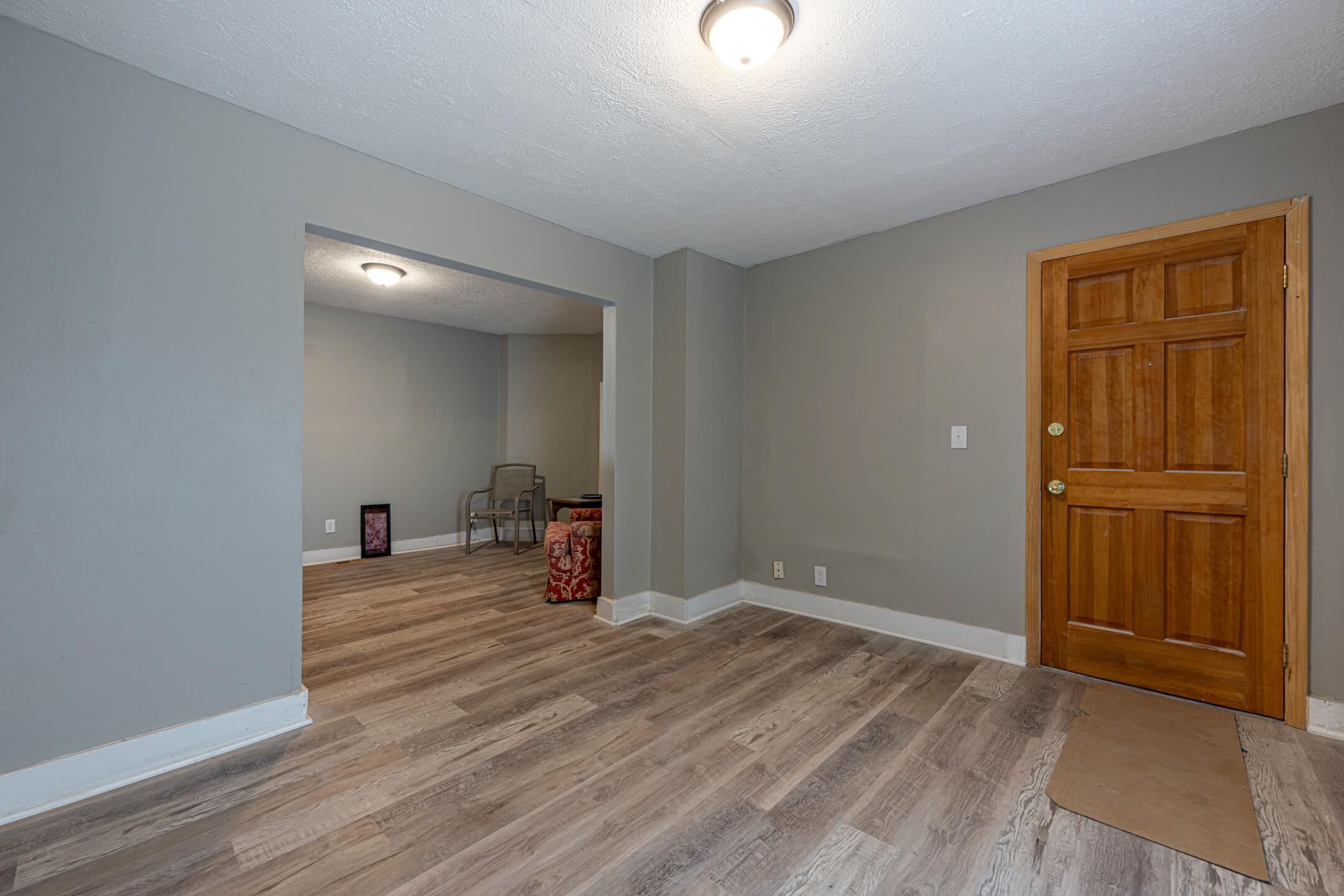 1120 Innisfallen Avenue Property Photo 3