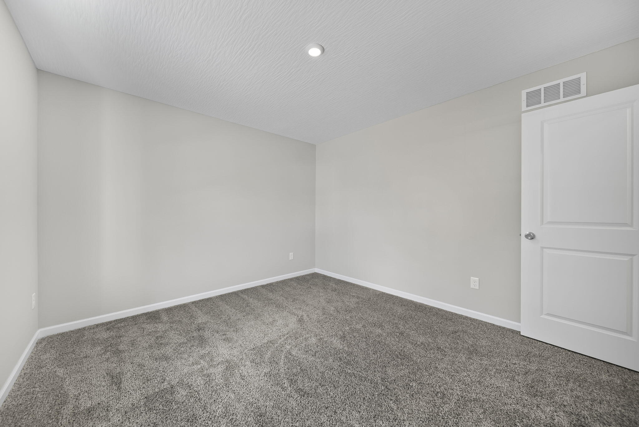 908 Eastern Avenue Property Photo 31