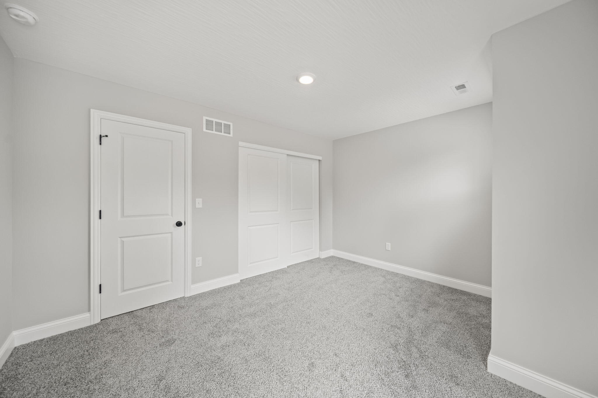 1612 Whispering Pines Lane Property Photo 43