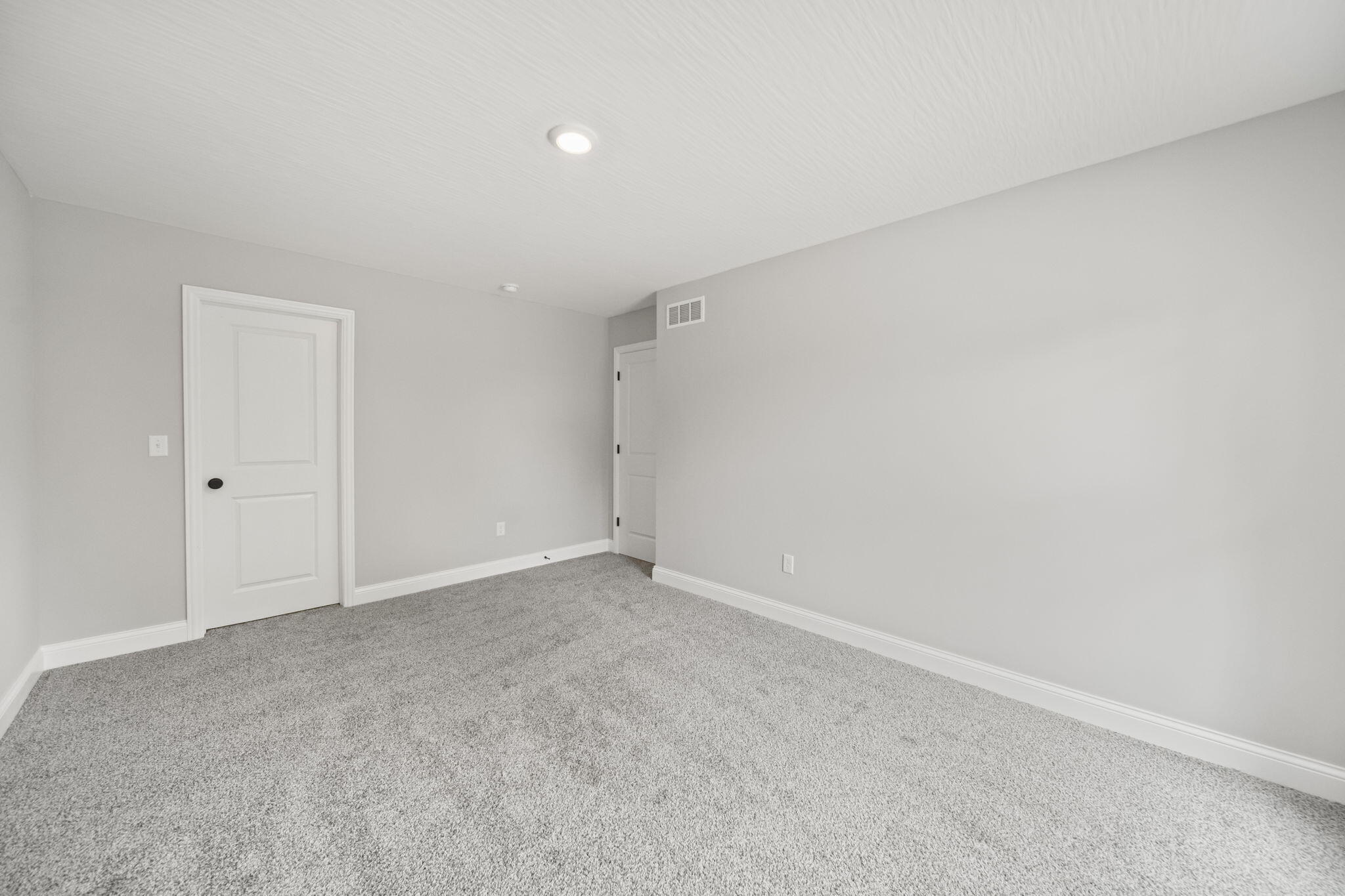 1612 Whispering Pines Lane Property Photo 46