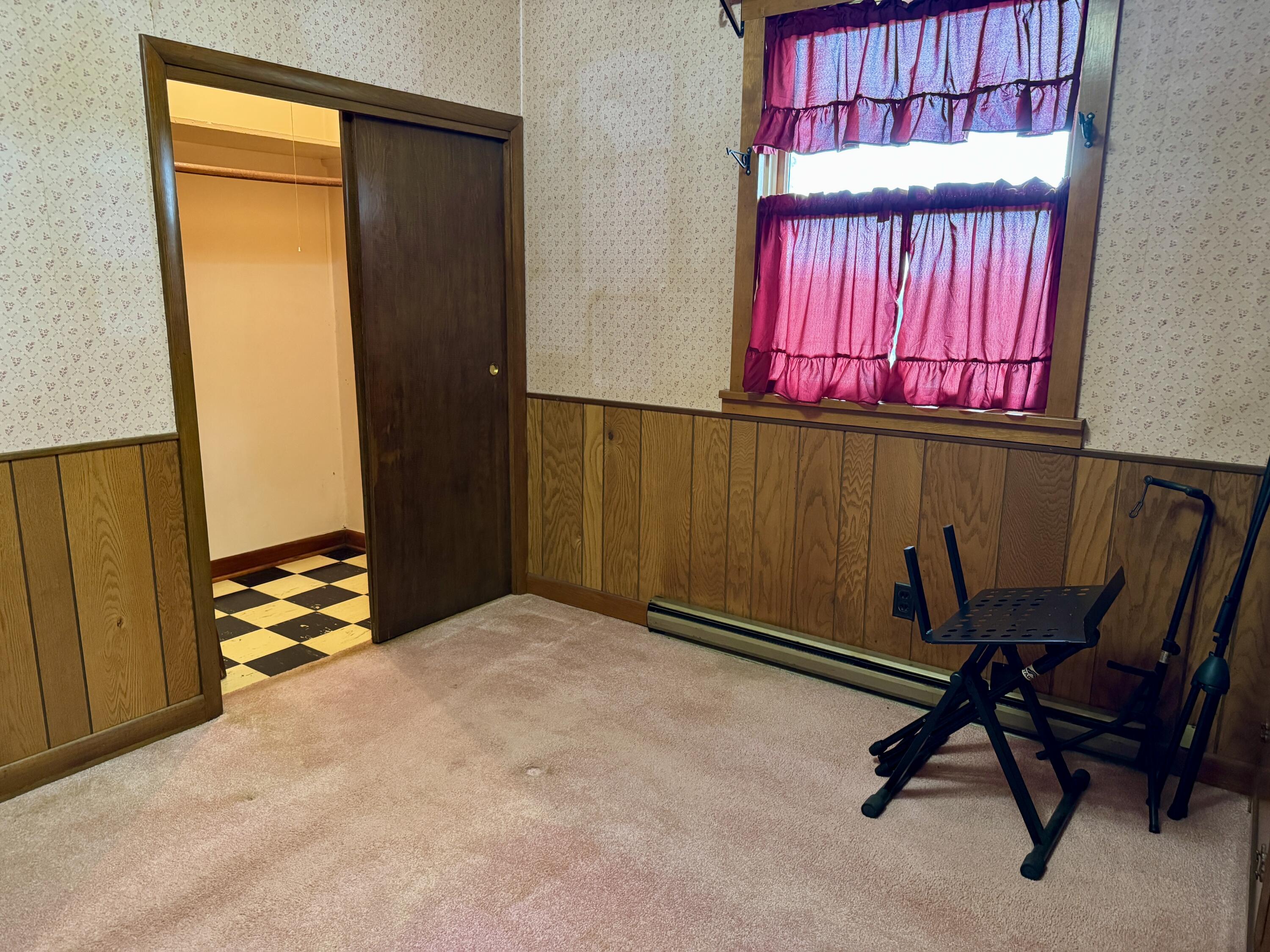 9910 Eichar Road Property Photo 18