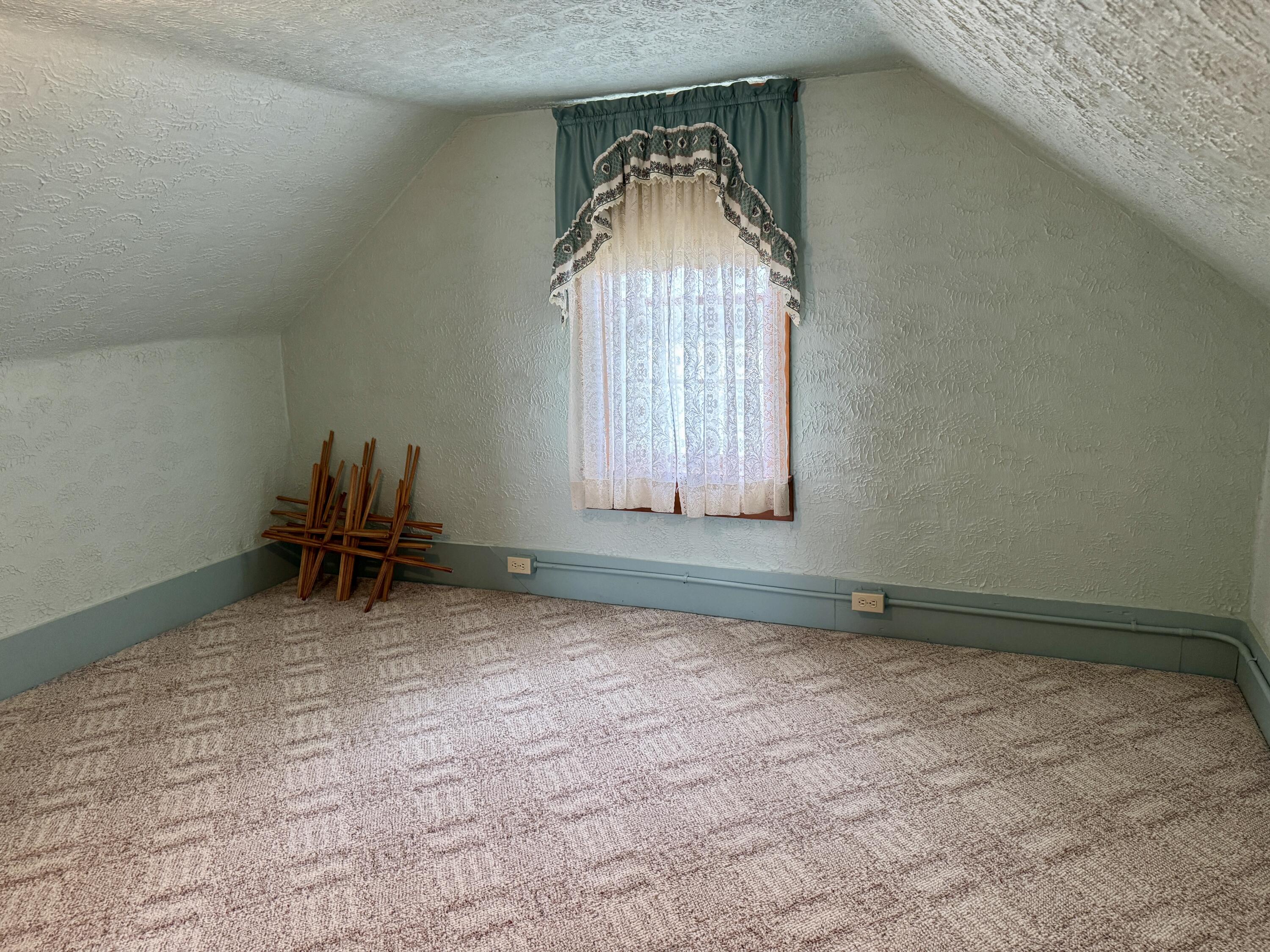 9910 Eichar Road Property Photo 32
