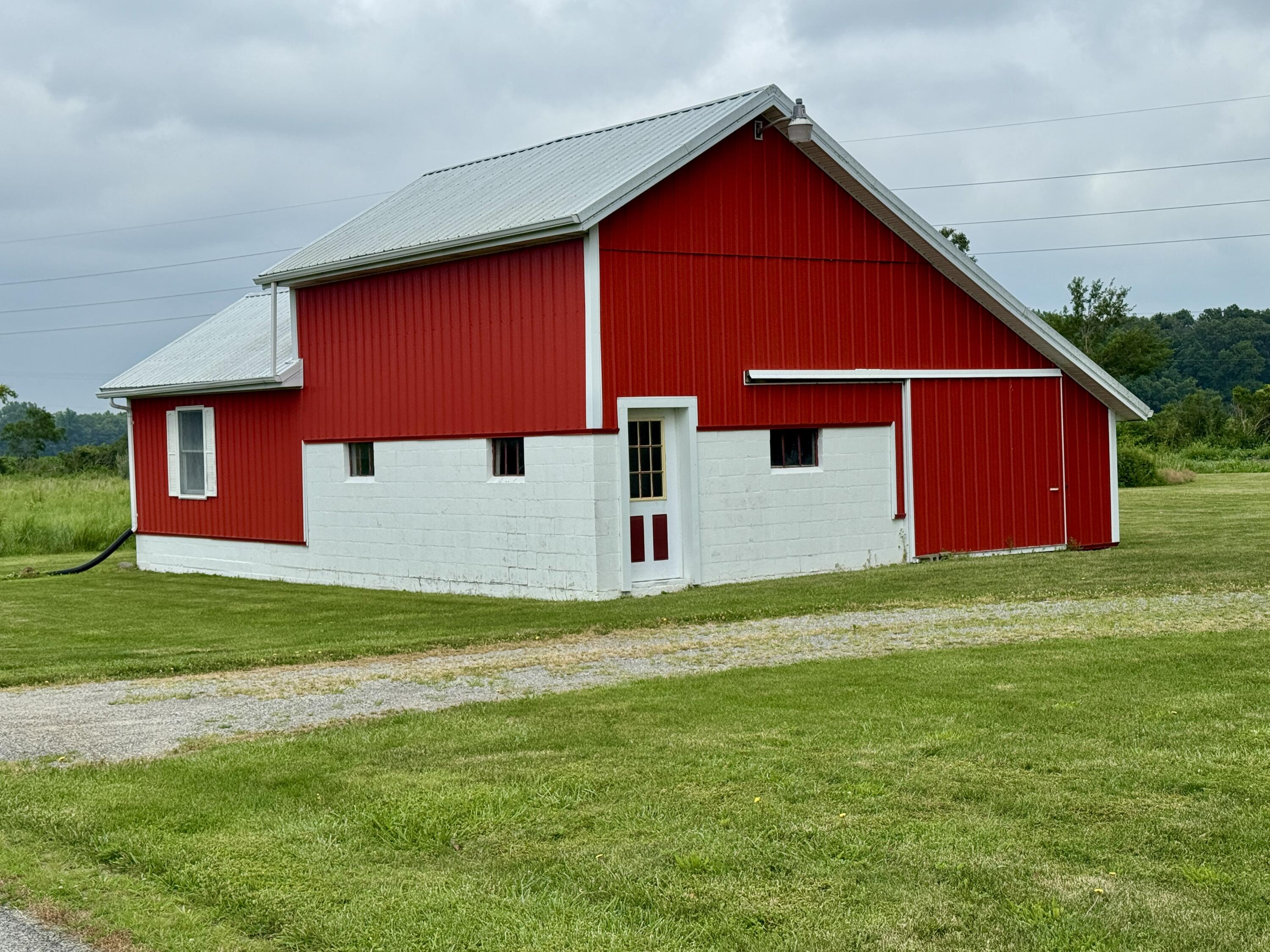 9910 Eichar Road Property Photo 45