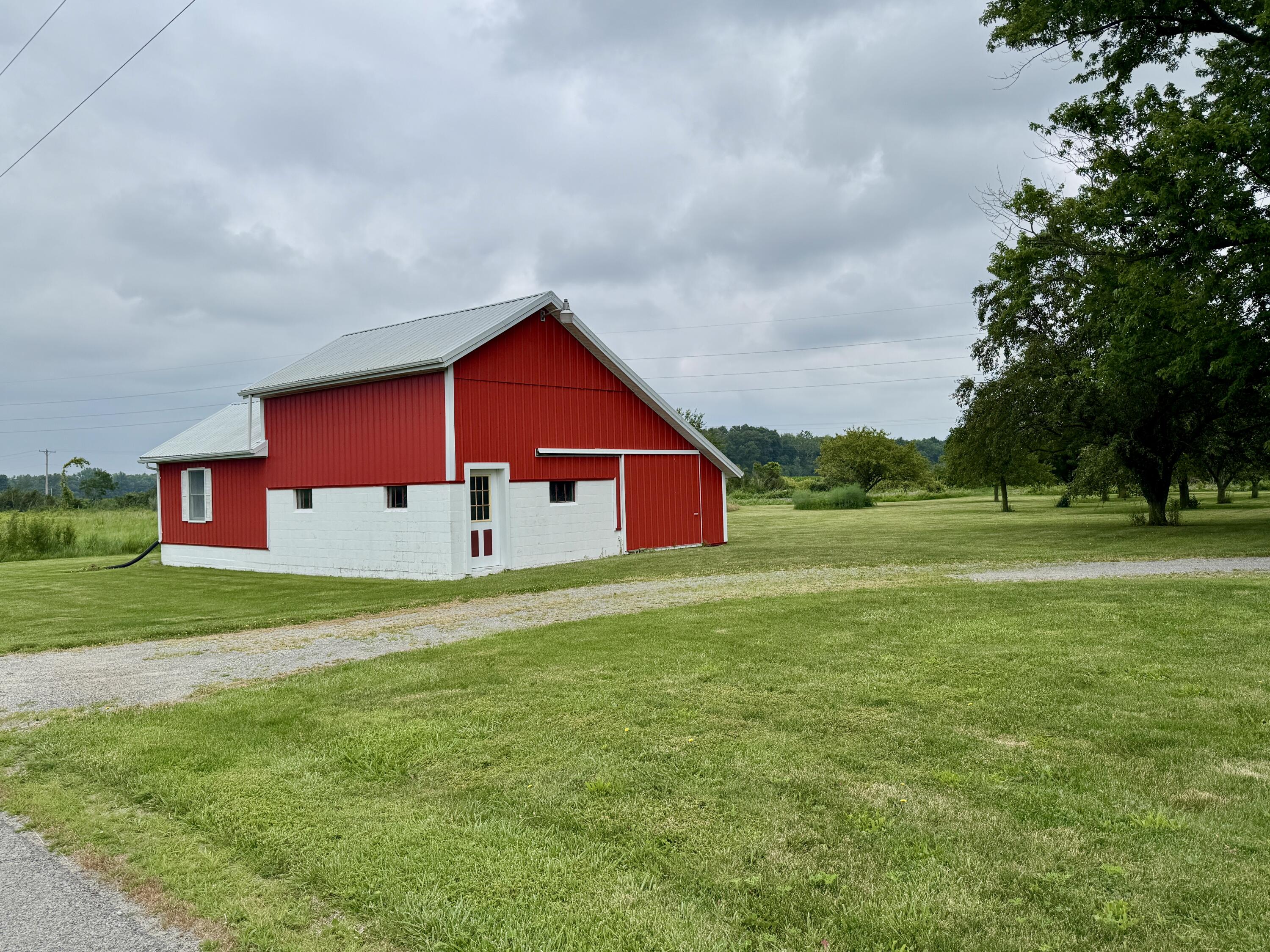 9910 Eichar Road Property Photo 46