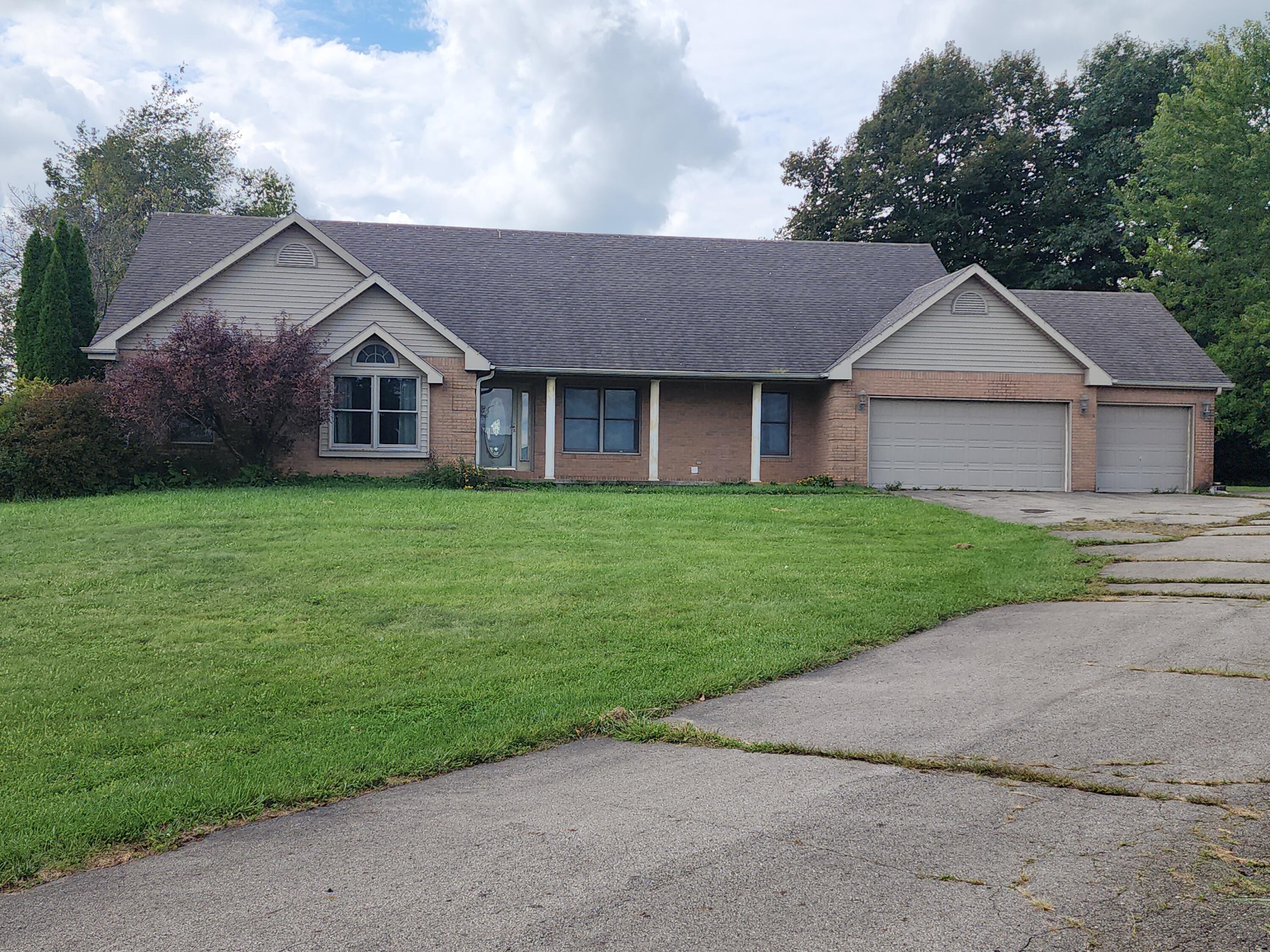 1305 County Road 5 Property Photo 1