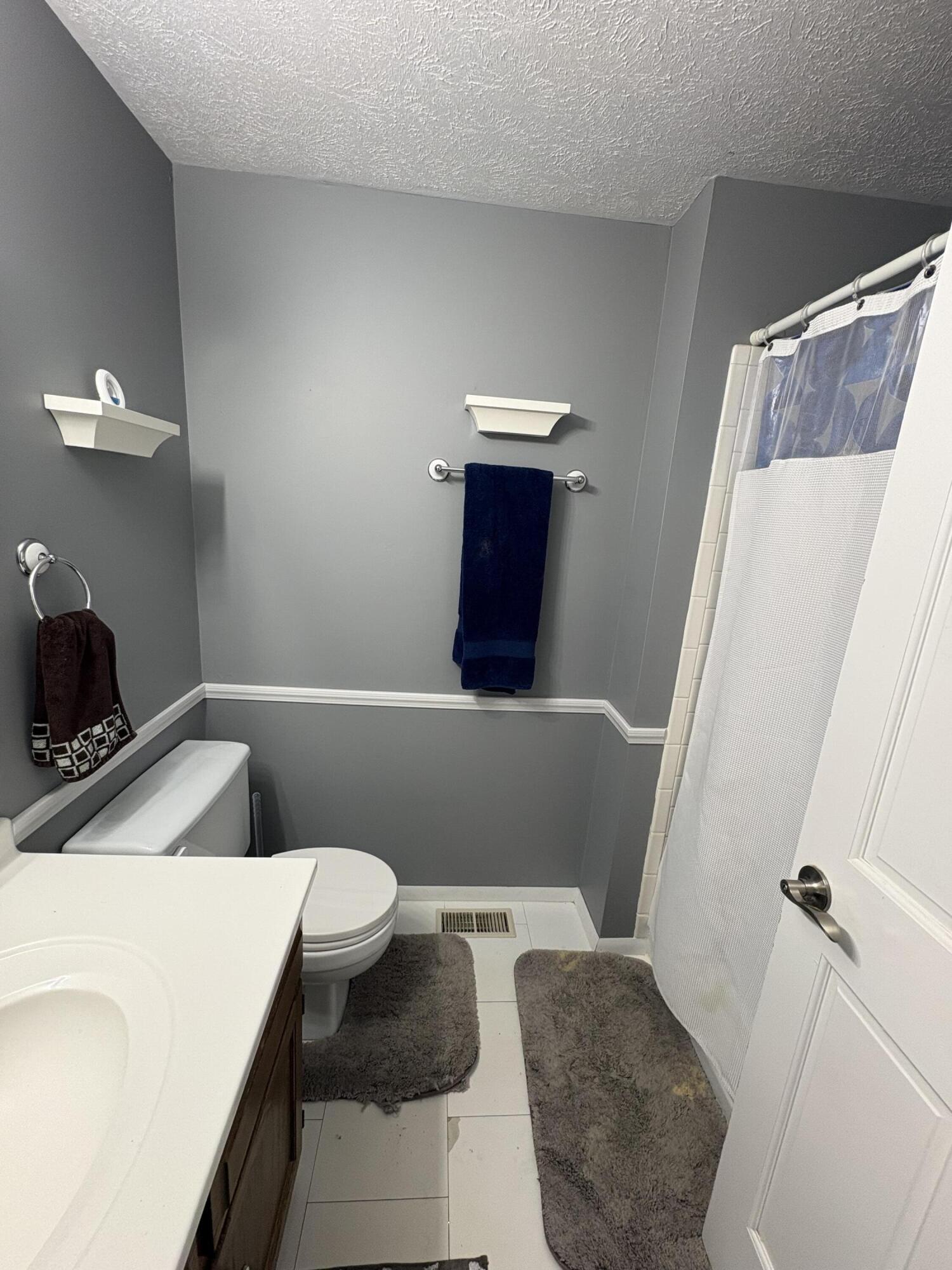 5042 Daisy Lane Property Photo 7