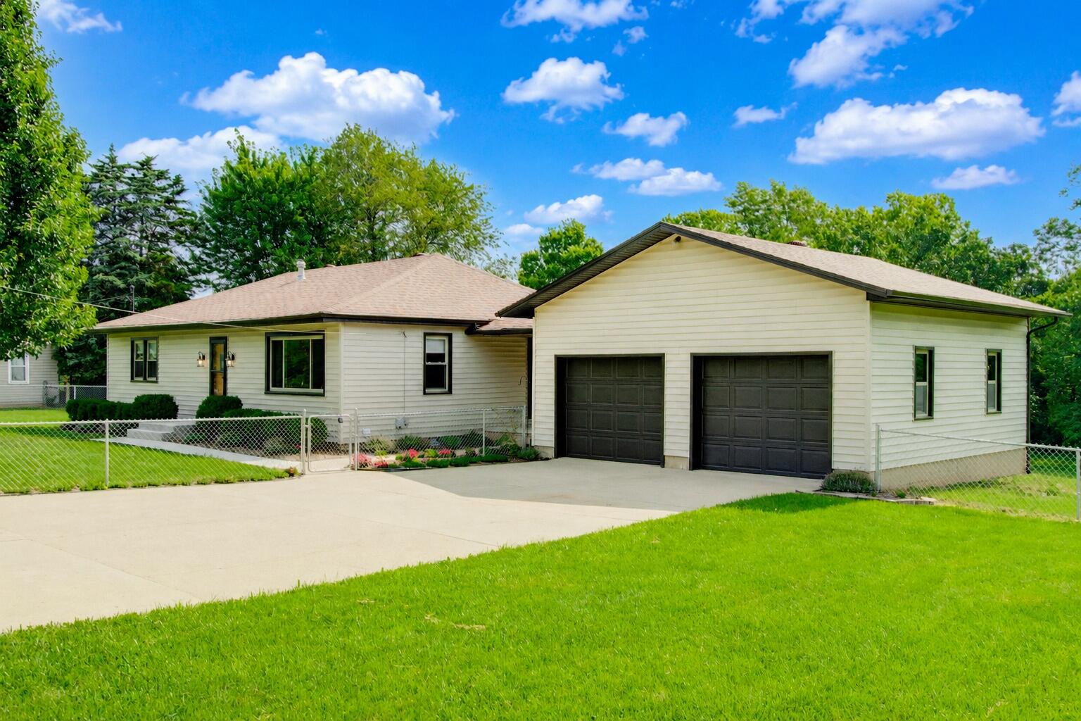 9570 Helton Drive Property Photo 3