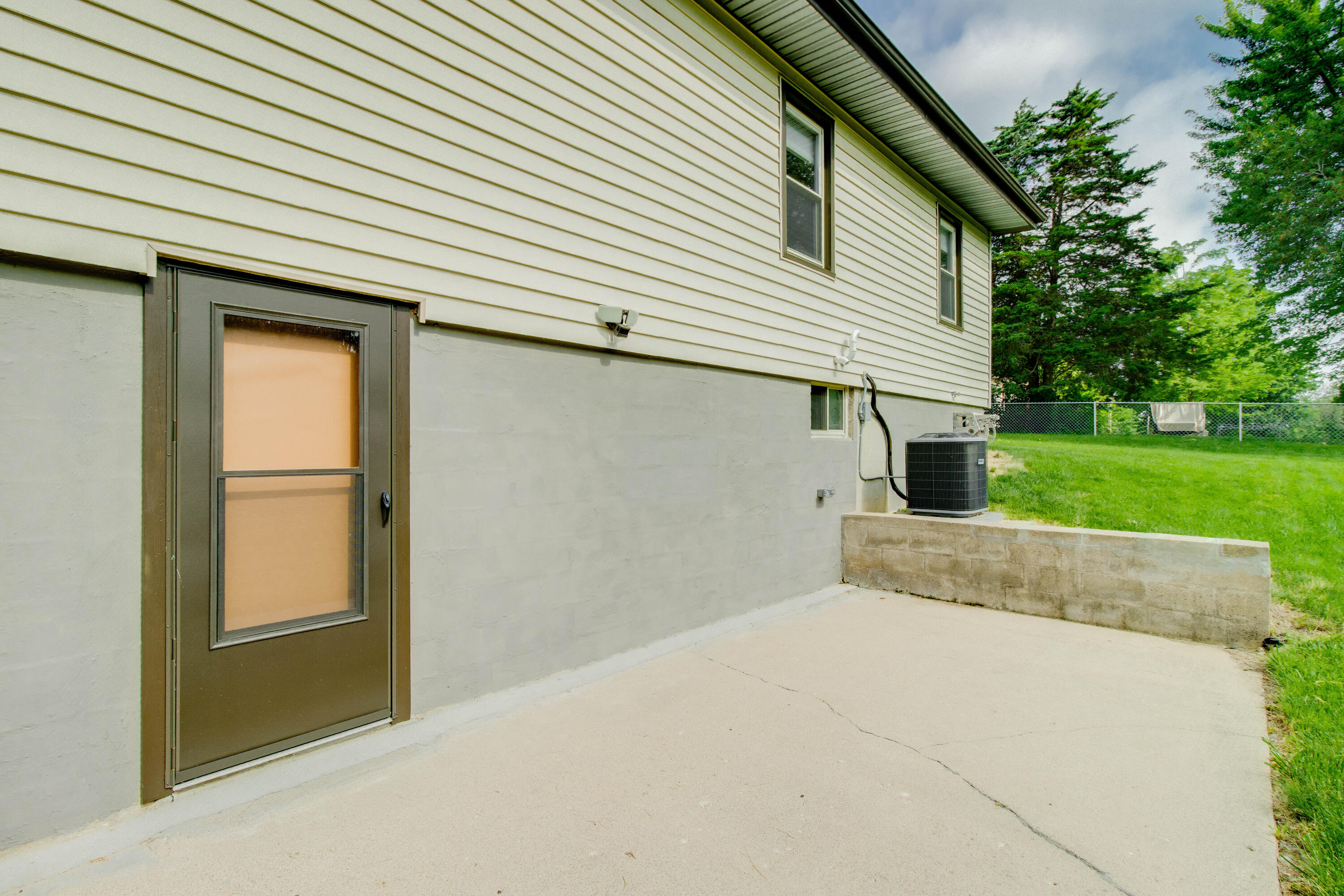 9570 Helton Drive Property Photo 33