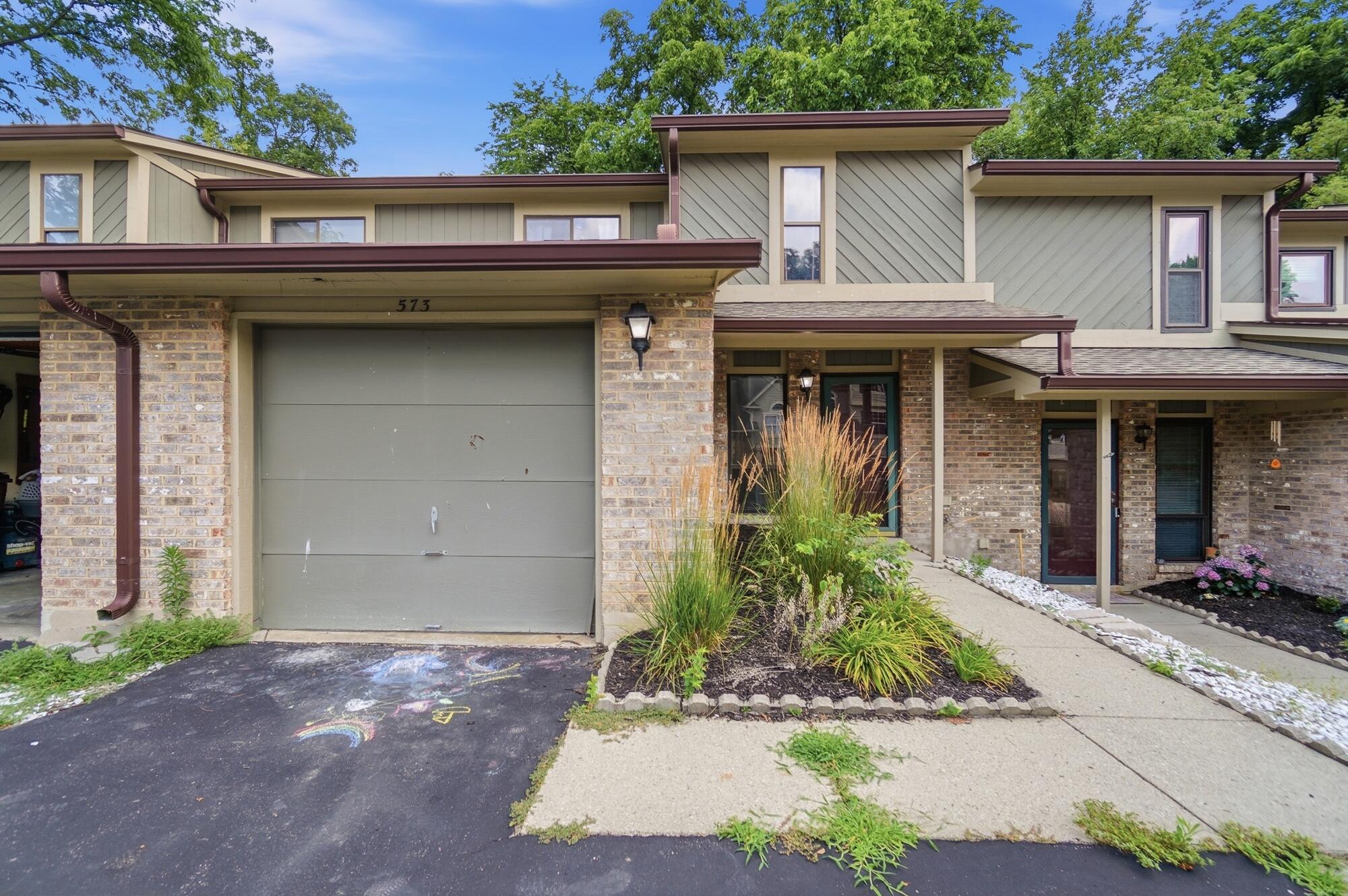 573 Winona Drive Property Photo 1