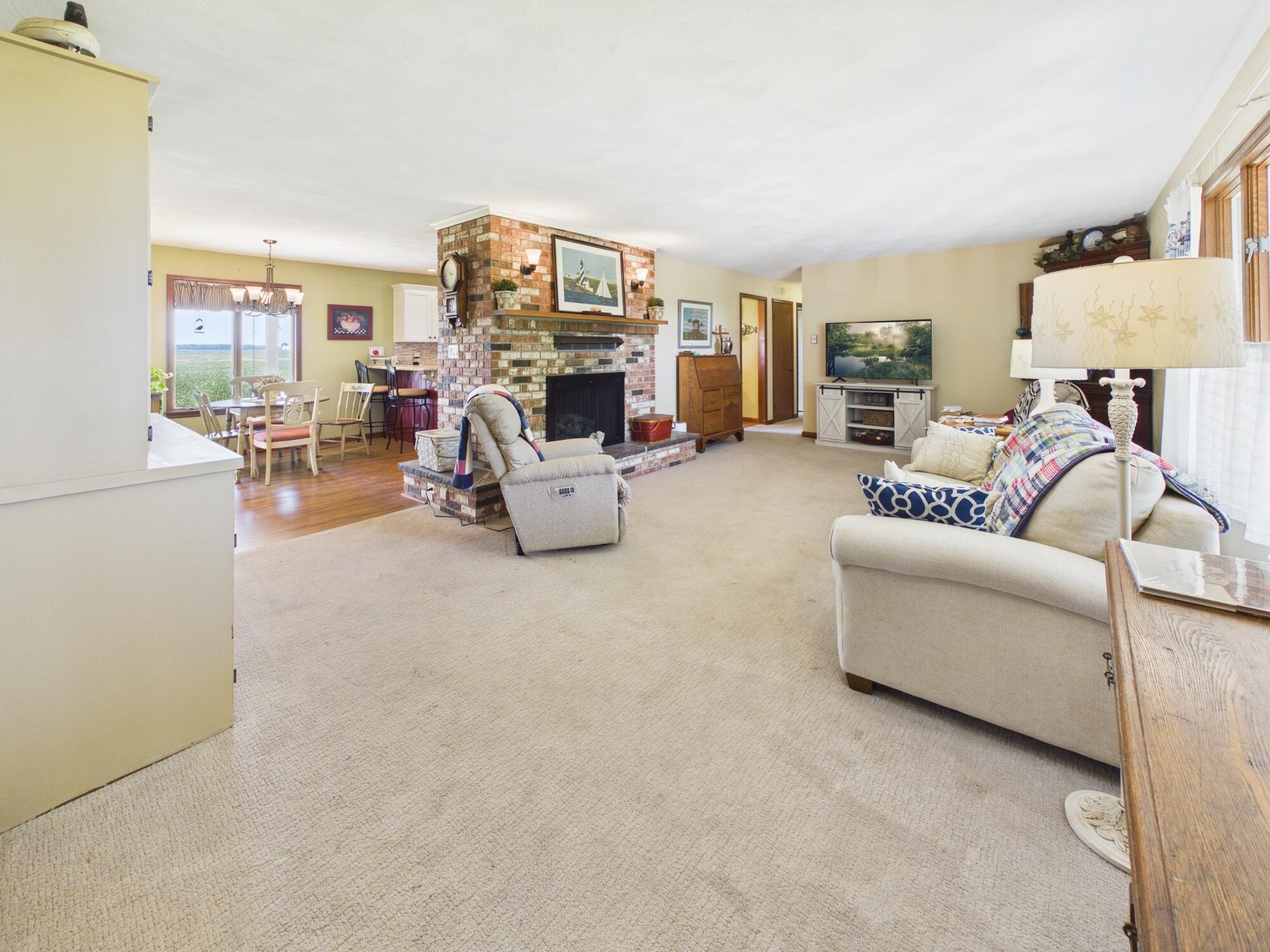 2262 Zumbrum Road Property Photo 4