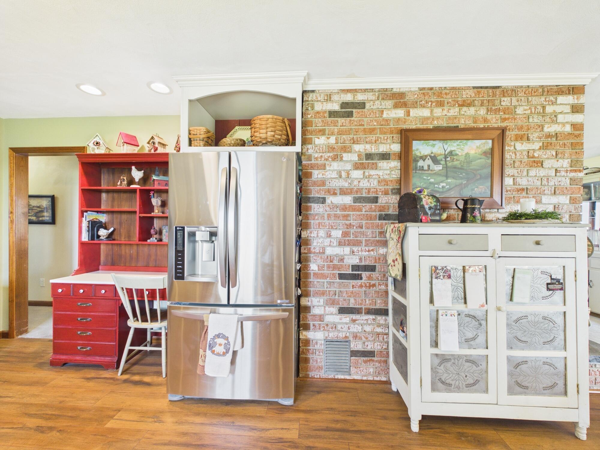 2262 Zumbrum Road Property Photo 11