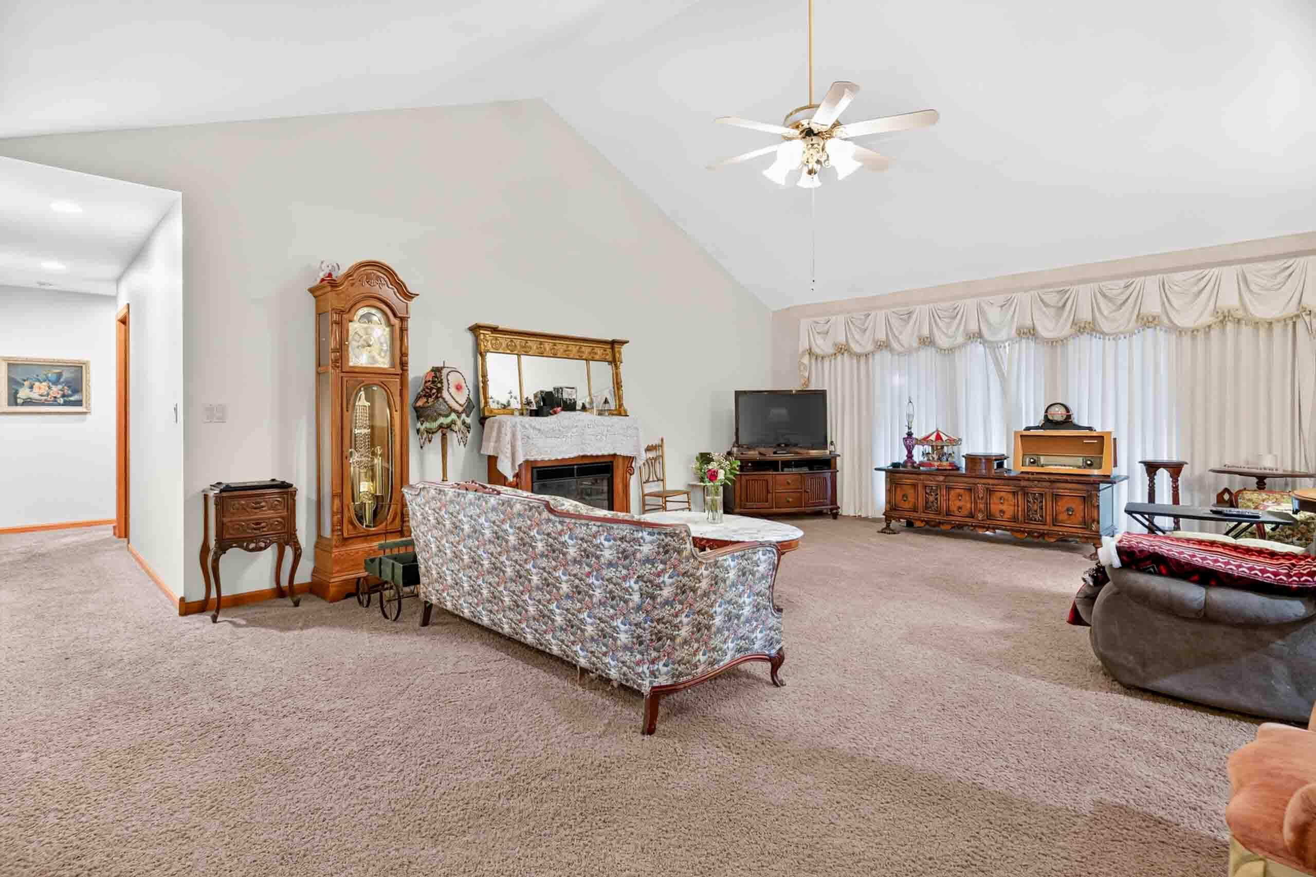 1649 Timberidge Drive Property Photo 7