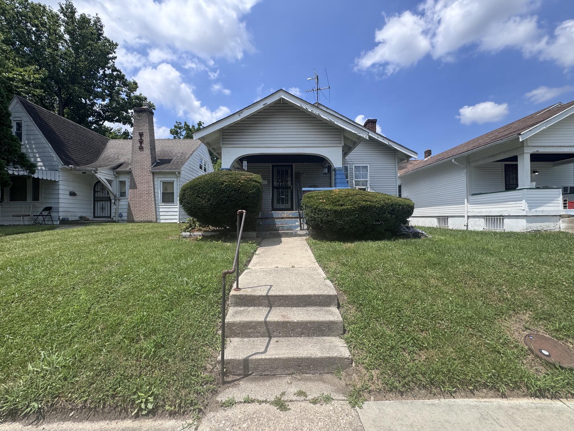229 Huron Avenue Property Photo 1