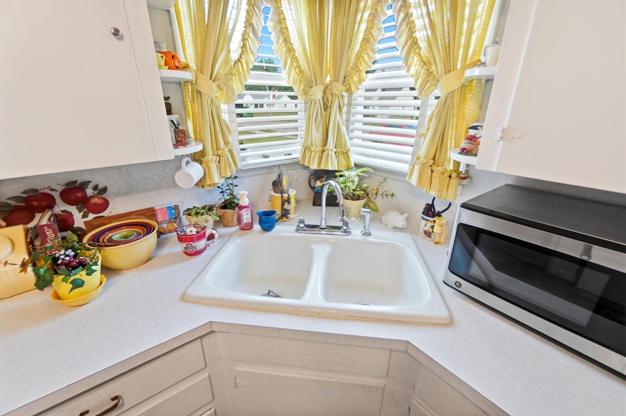 417 Lawnview Avenue Property Photo 16