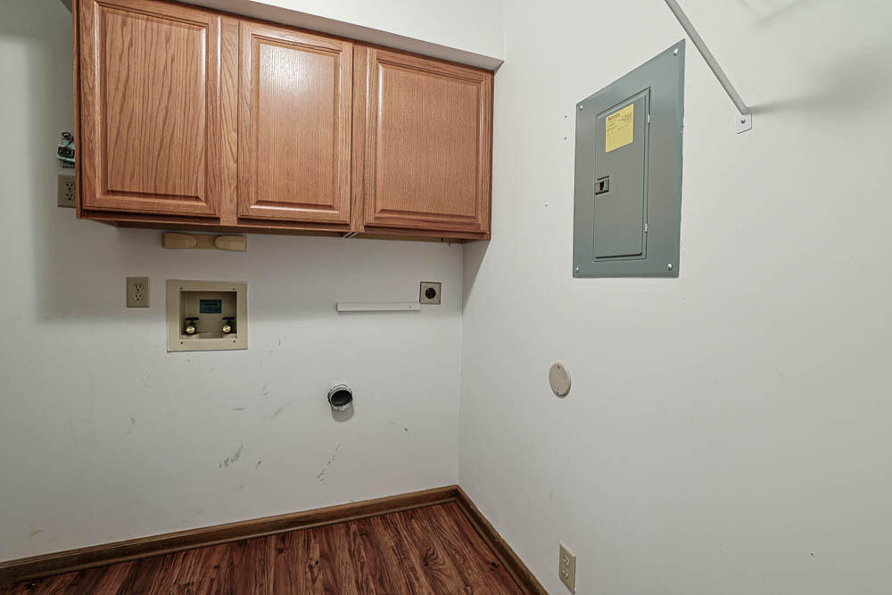 6331 Adams Circle 16 Property Photo 22