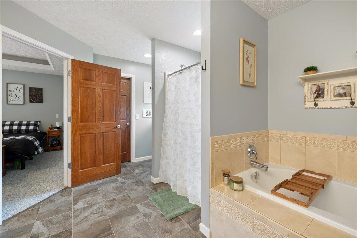 105 Sierra Lane Property Photo 28