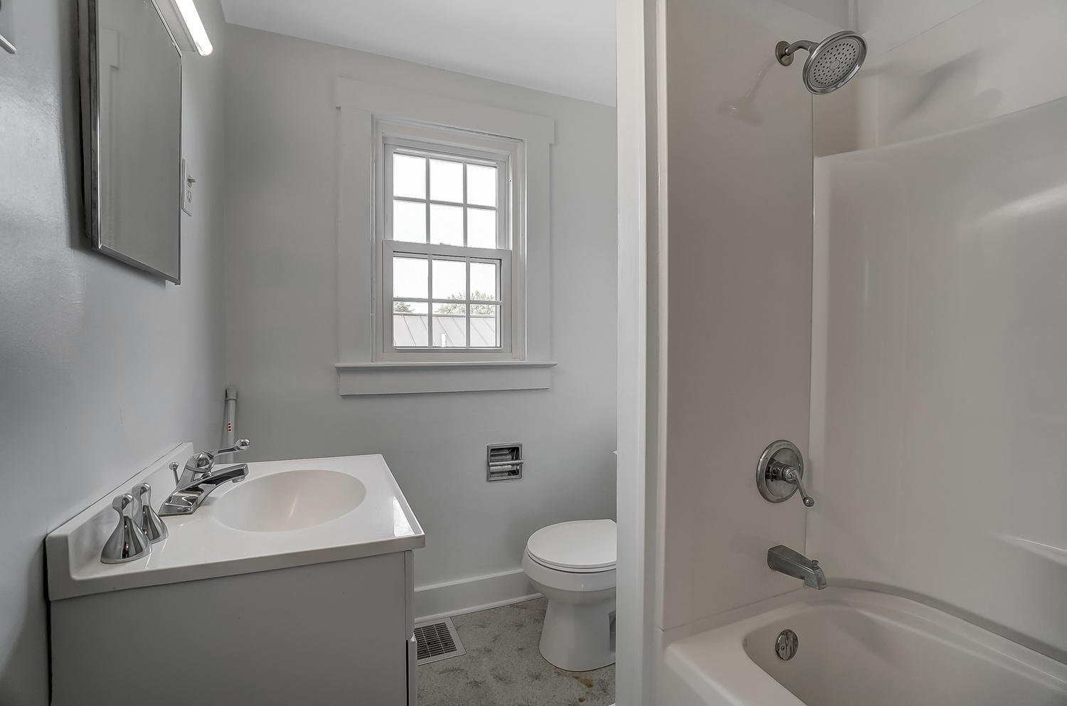 1810 N Limestone Street Property Photo 26