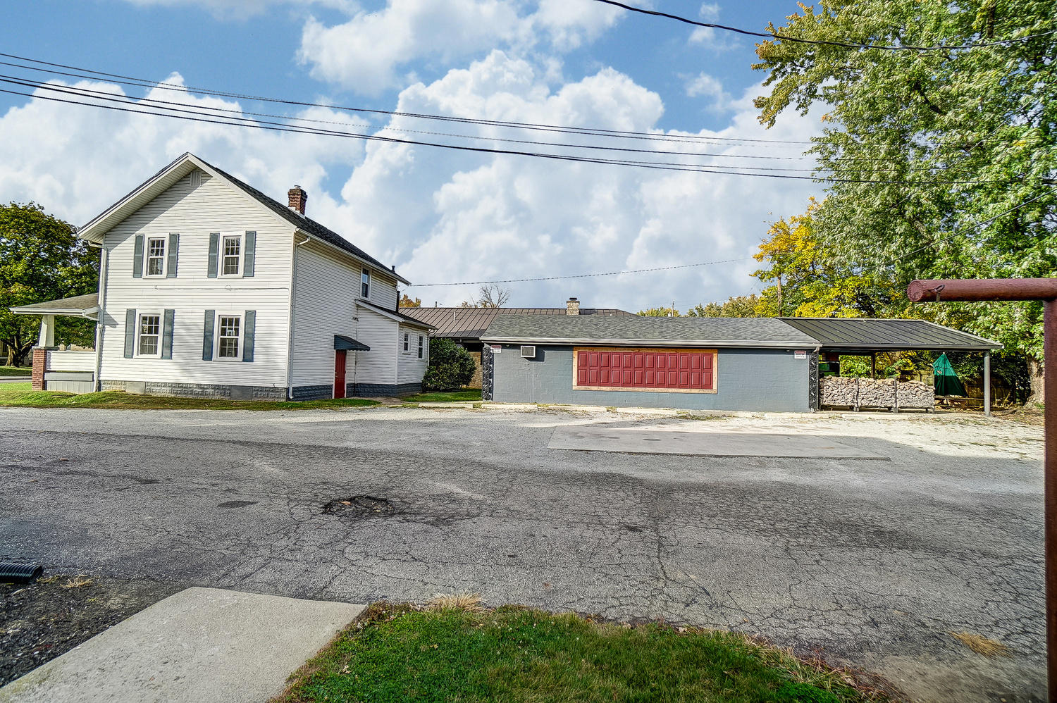1810 N Limestone Street Property Photo 29