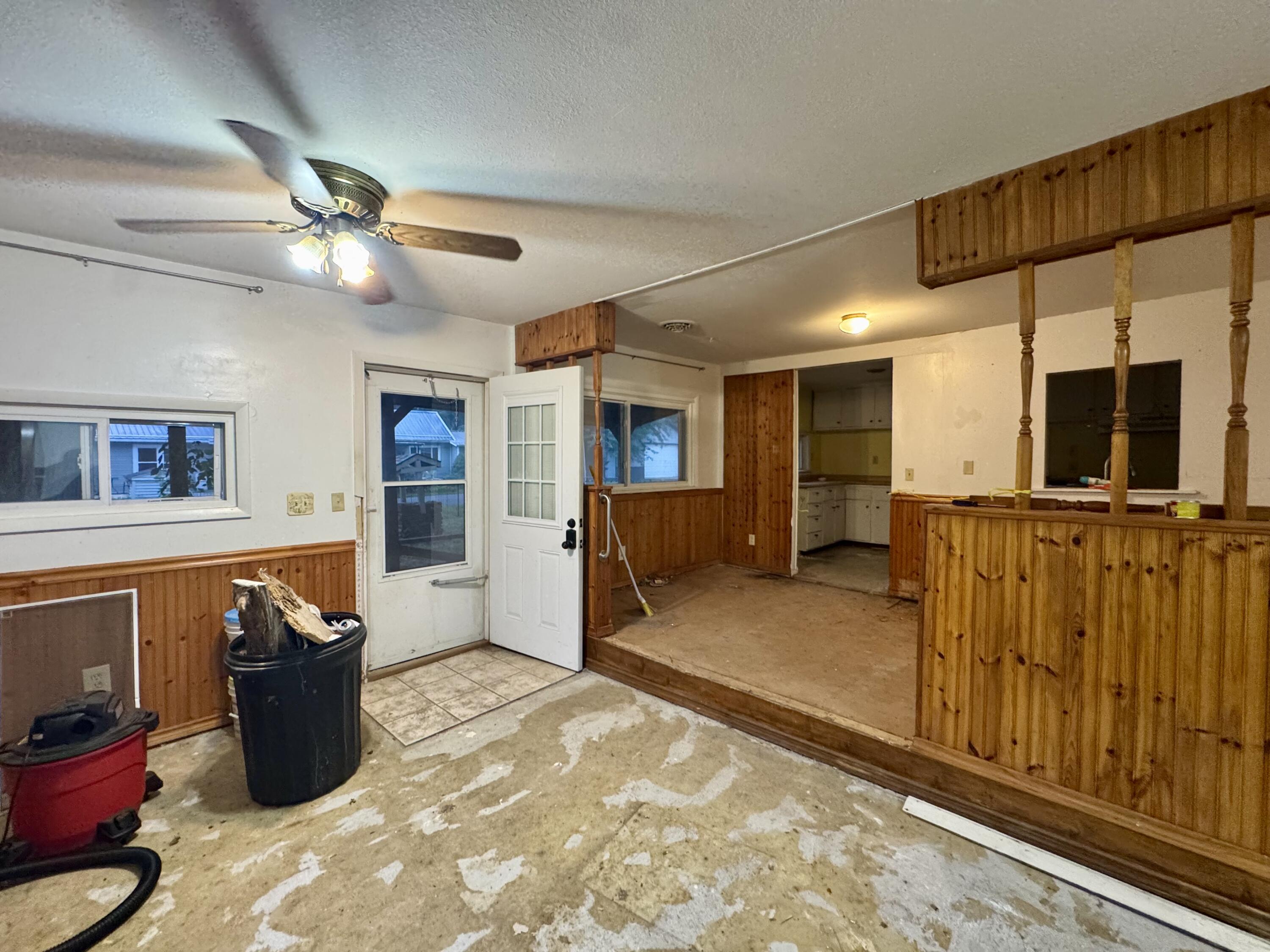 11292 Hiawatha Path Property Photo 16