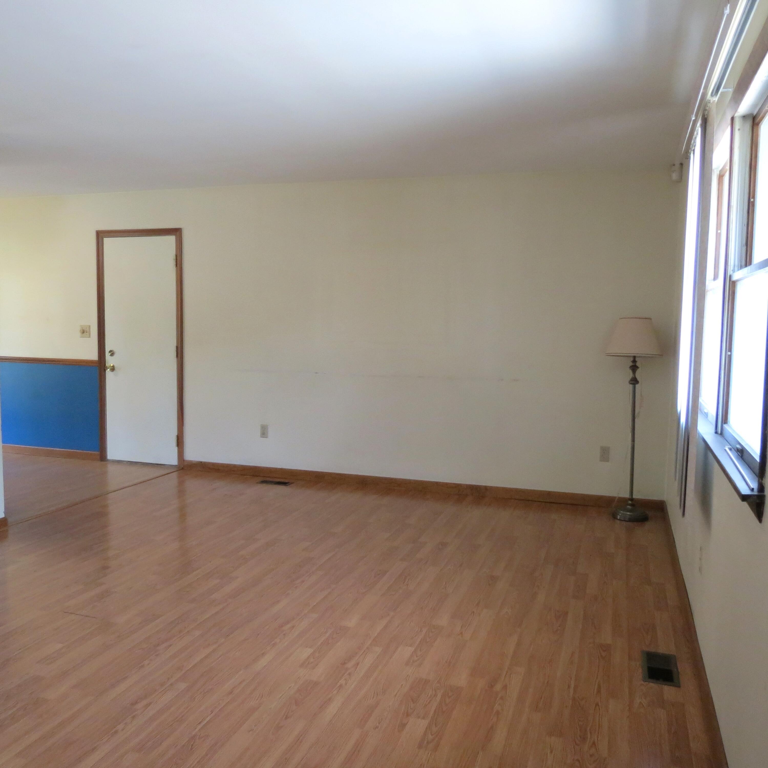 1633 Fair Oaks Drive Property Photo 5