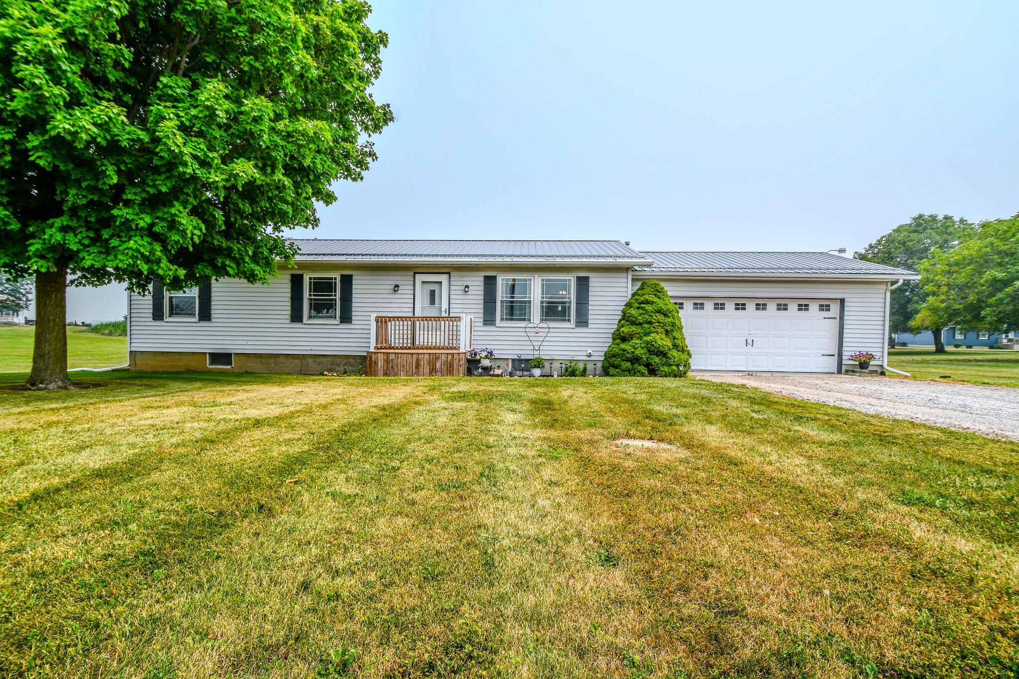 6456 E State Route 274 Property Photo 5