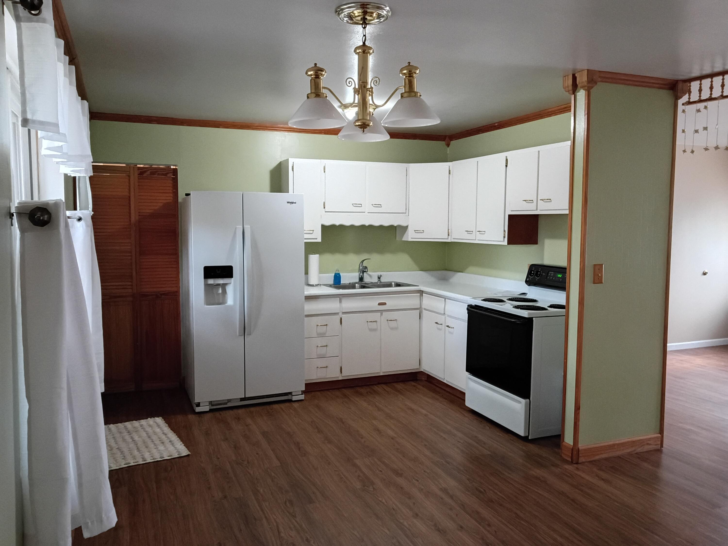 728 Marilyn Drive Property Photo 9