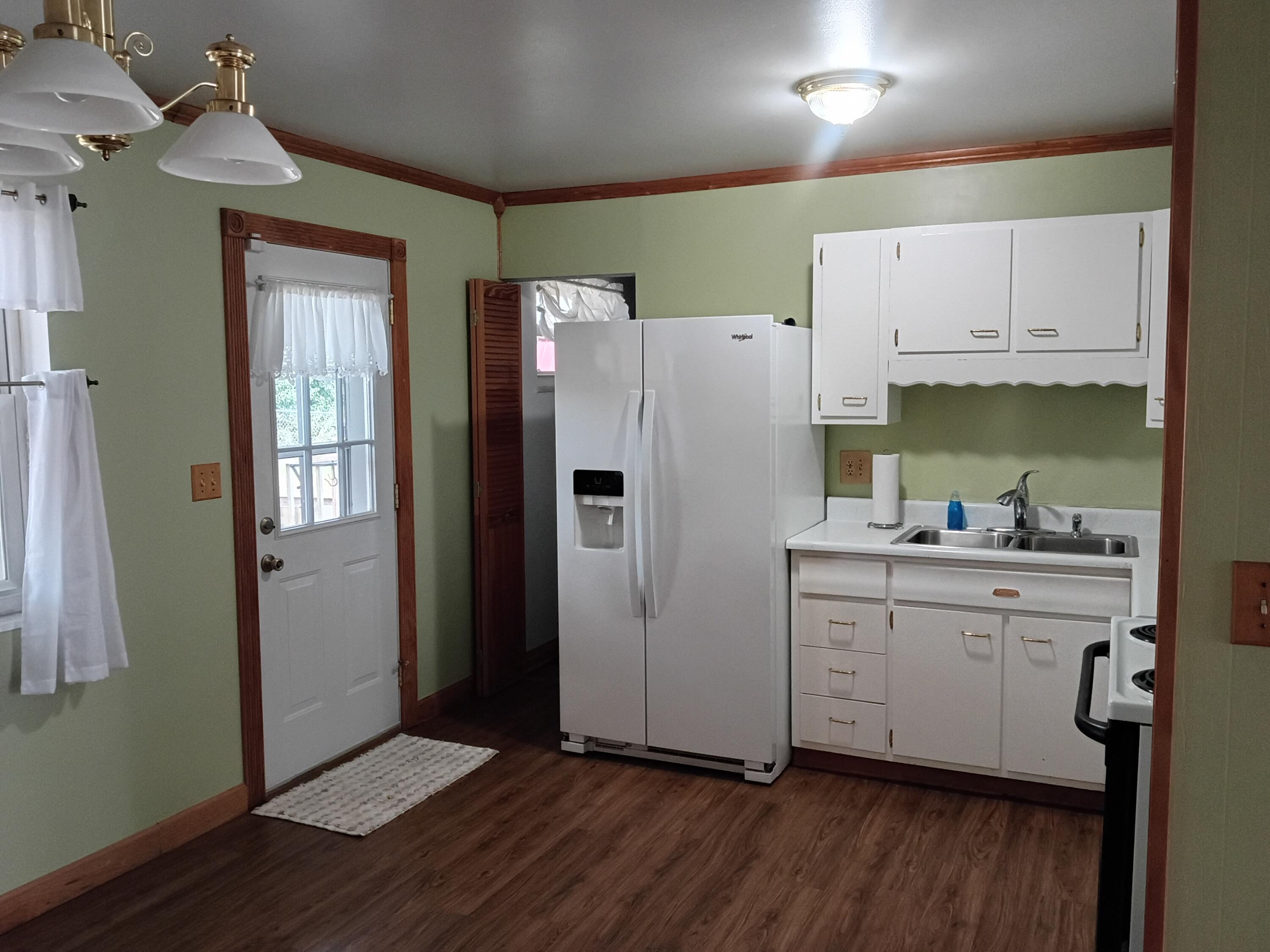 728 Marilyn Drive Property Photo 11