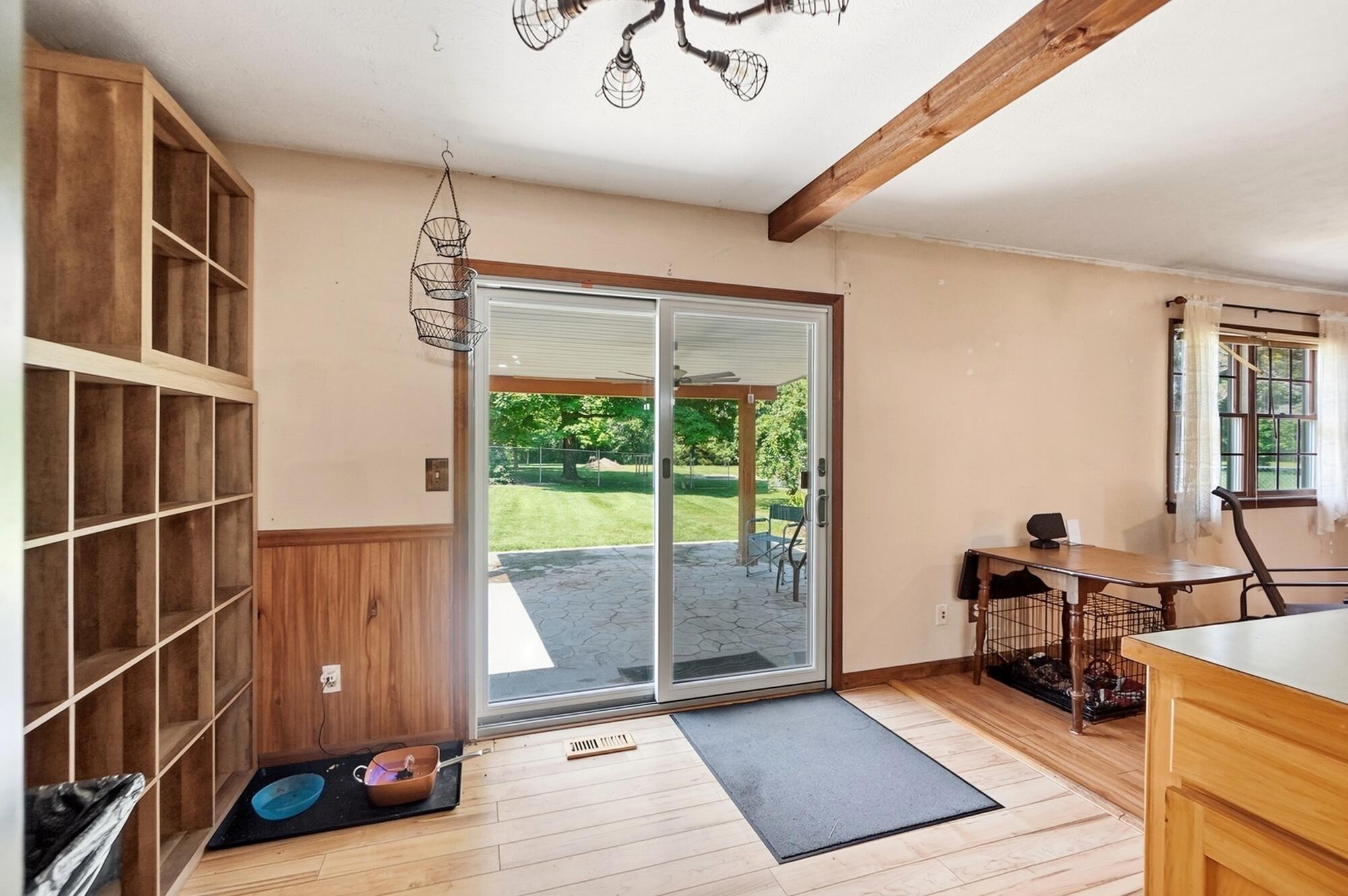 384 N Parkview Road Property Photo 17