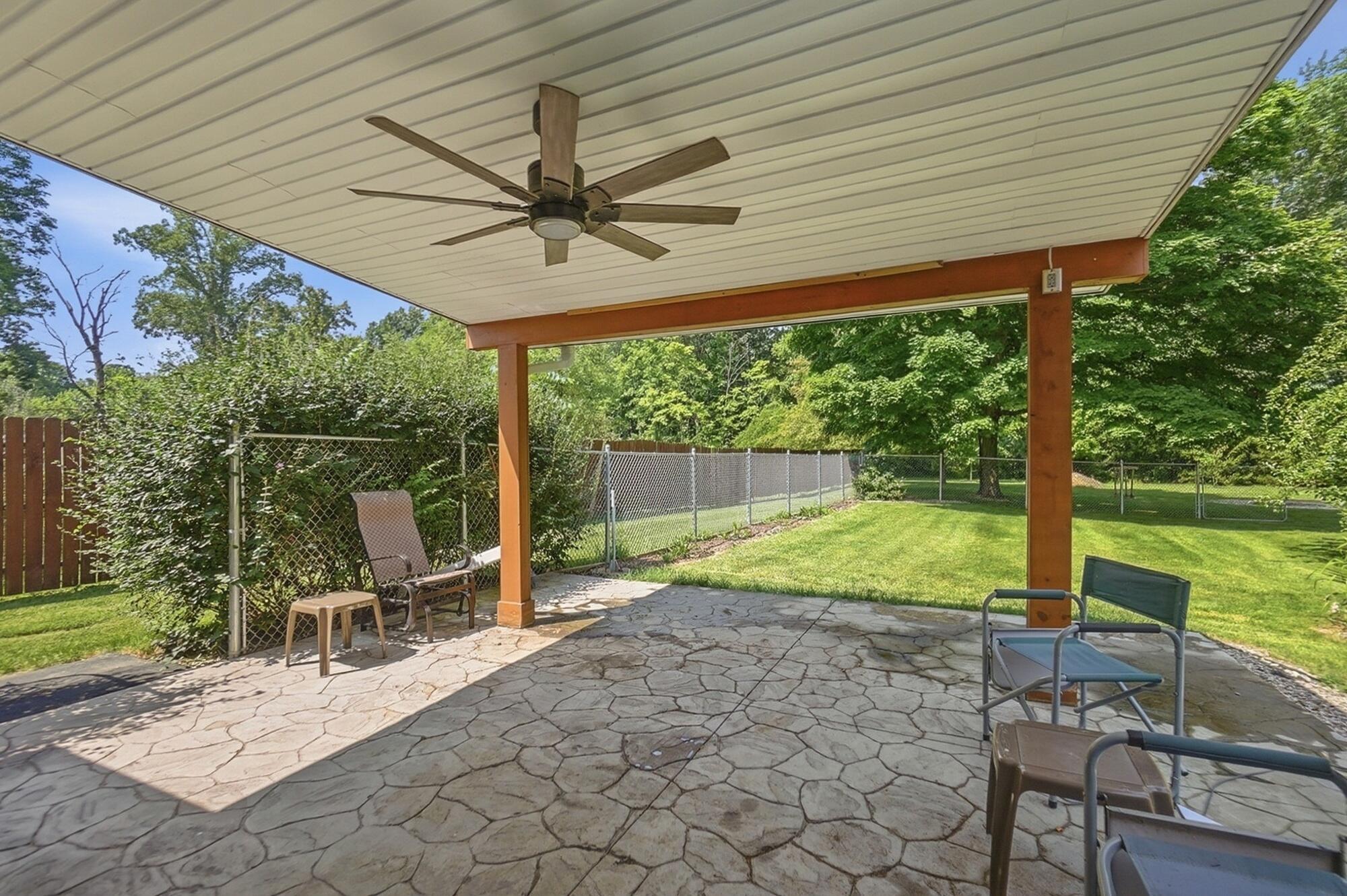 384 N Parkview Road Property Photo 41