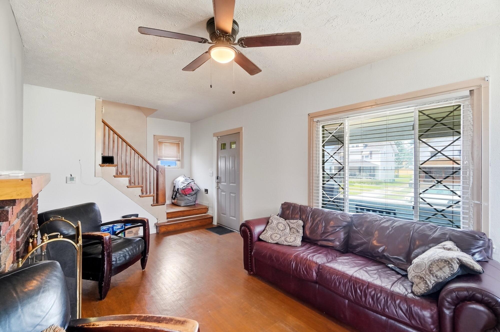 913 Rice Street Property Photo 7