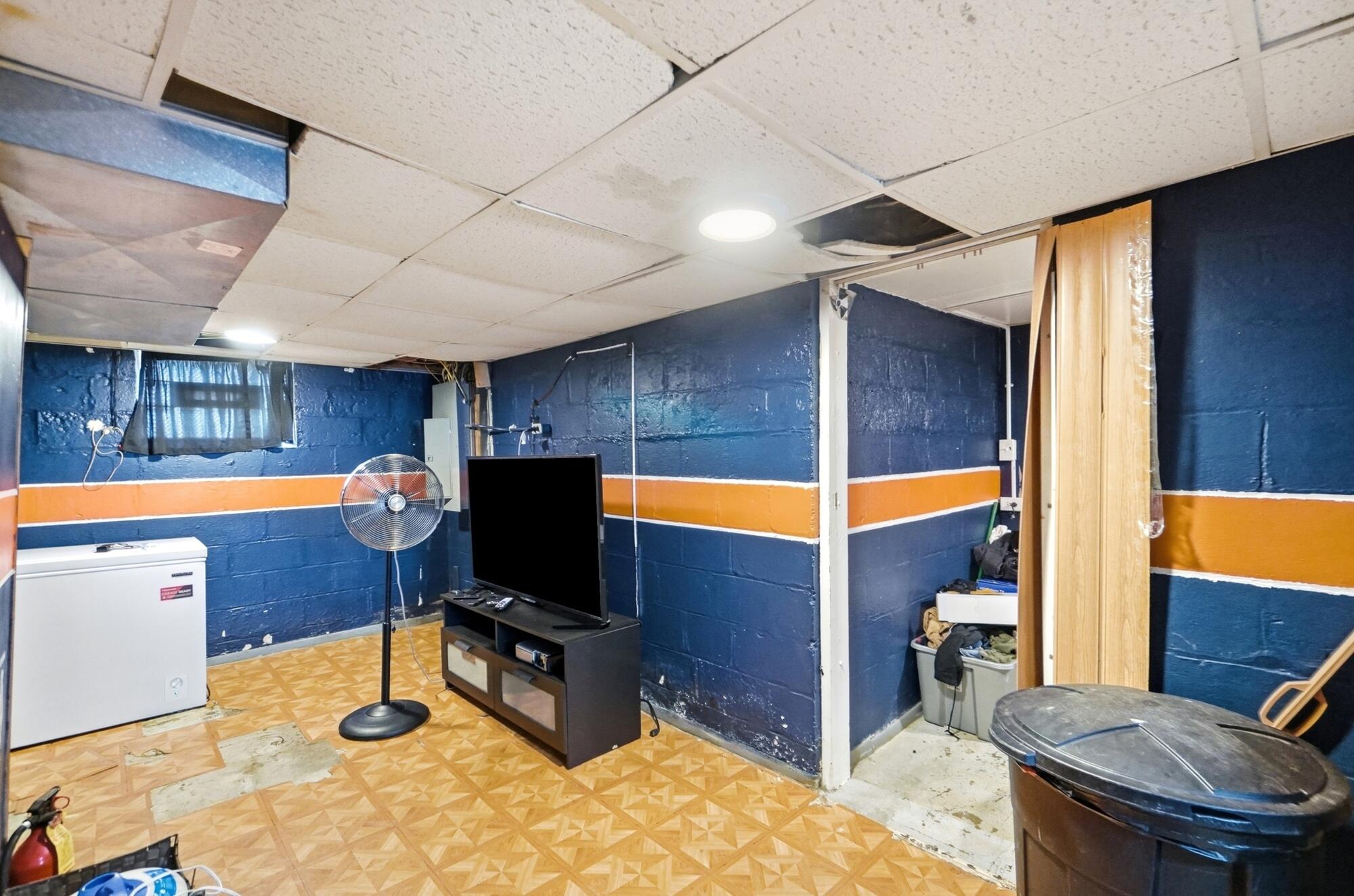 913 Rice Street Property Photo 43