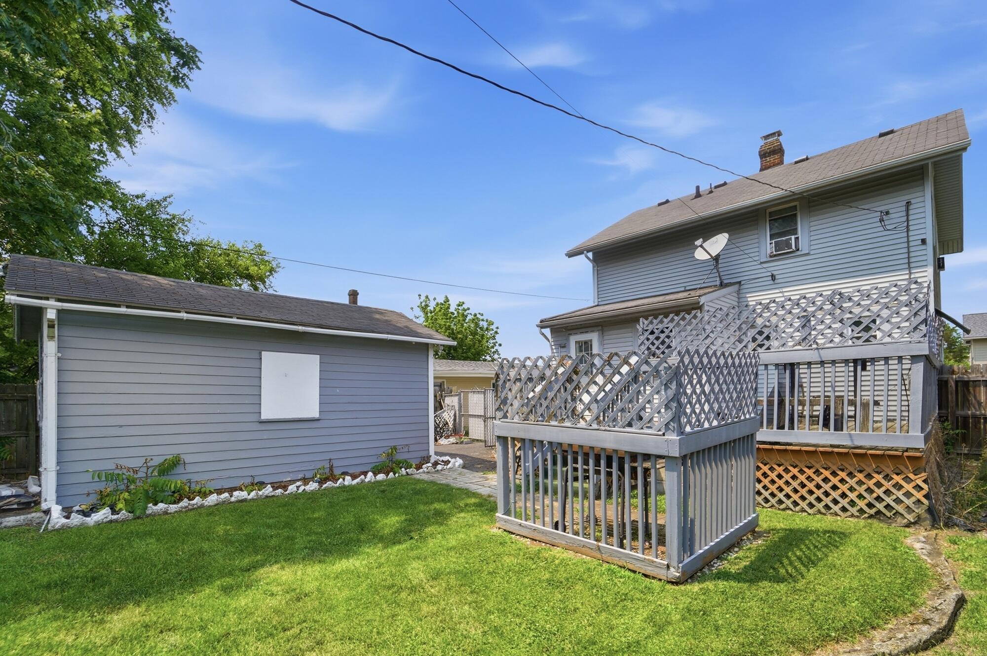 913 Rice Street Property Photo 49