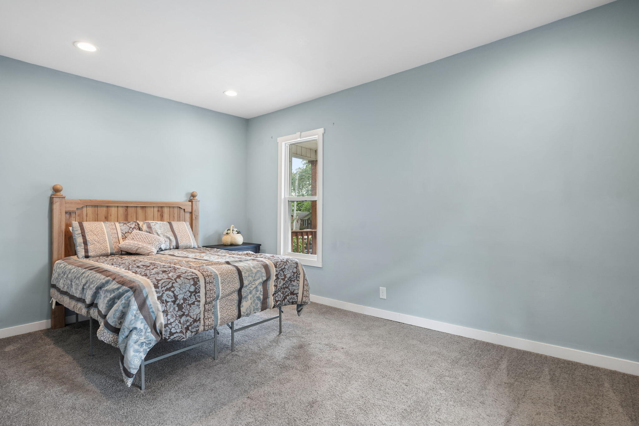 918 Elder Street Property Photo 16