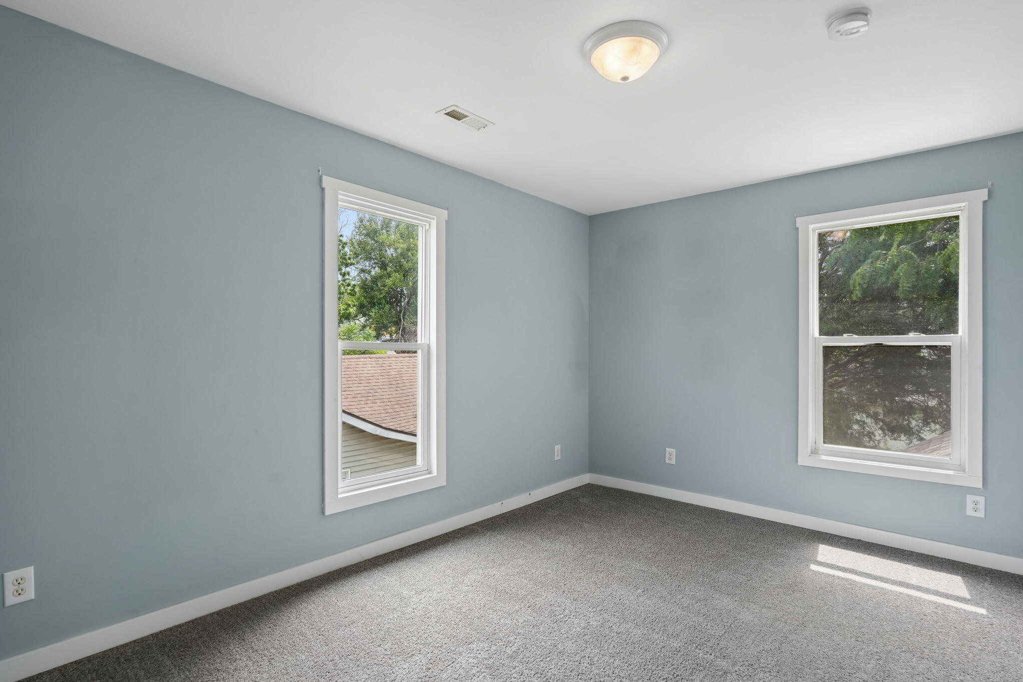 918 Elder Street Property Photo 22