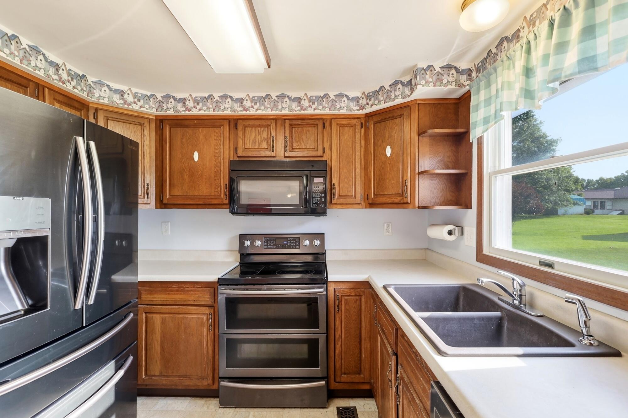 373 New Haven Drive Property Photo 14