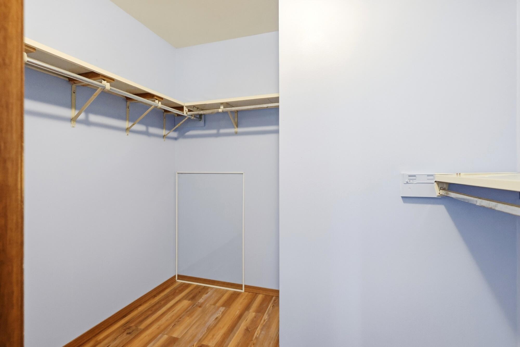 373 New Haven Drive Property Photo 24