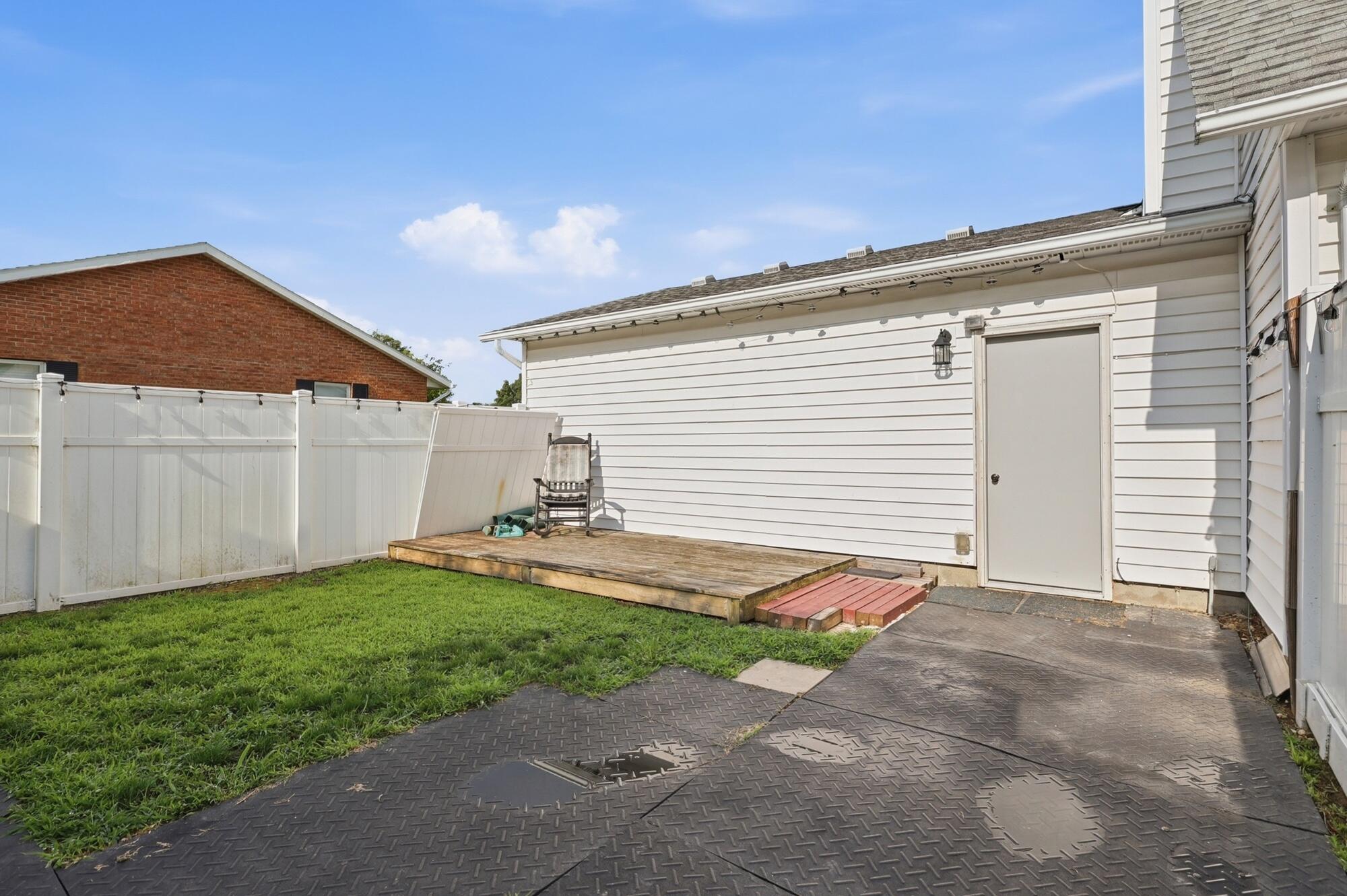 373 New Haven Drive Property Photo 49