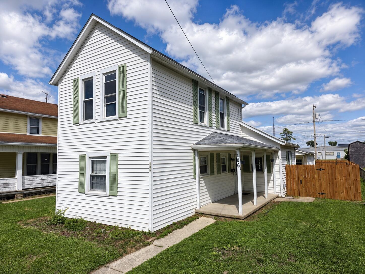 106 Snyder Street Property Photo 1