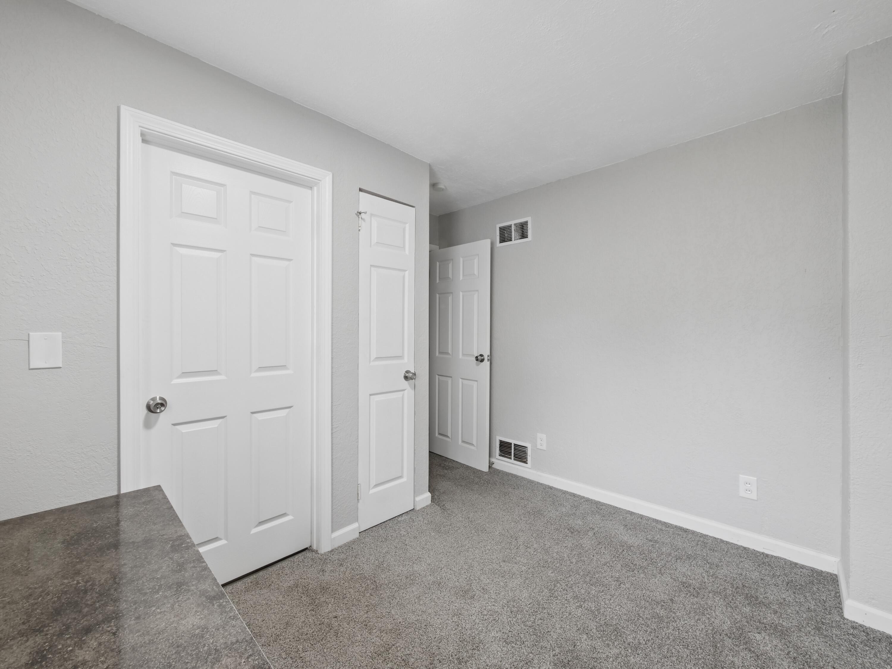 1815 Fieldstone Drive Property Photo 14