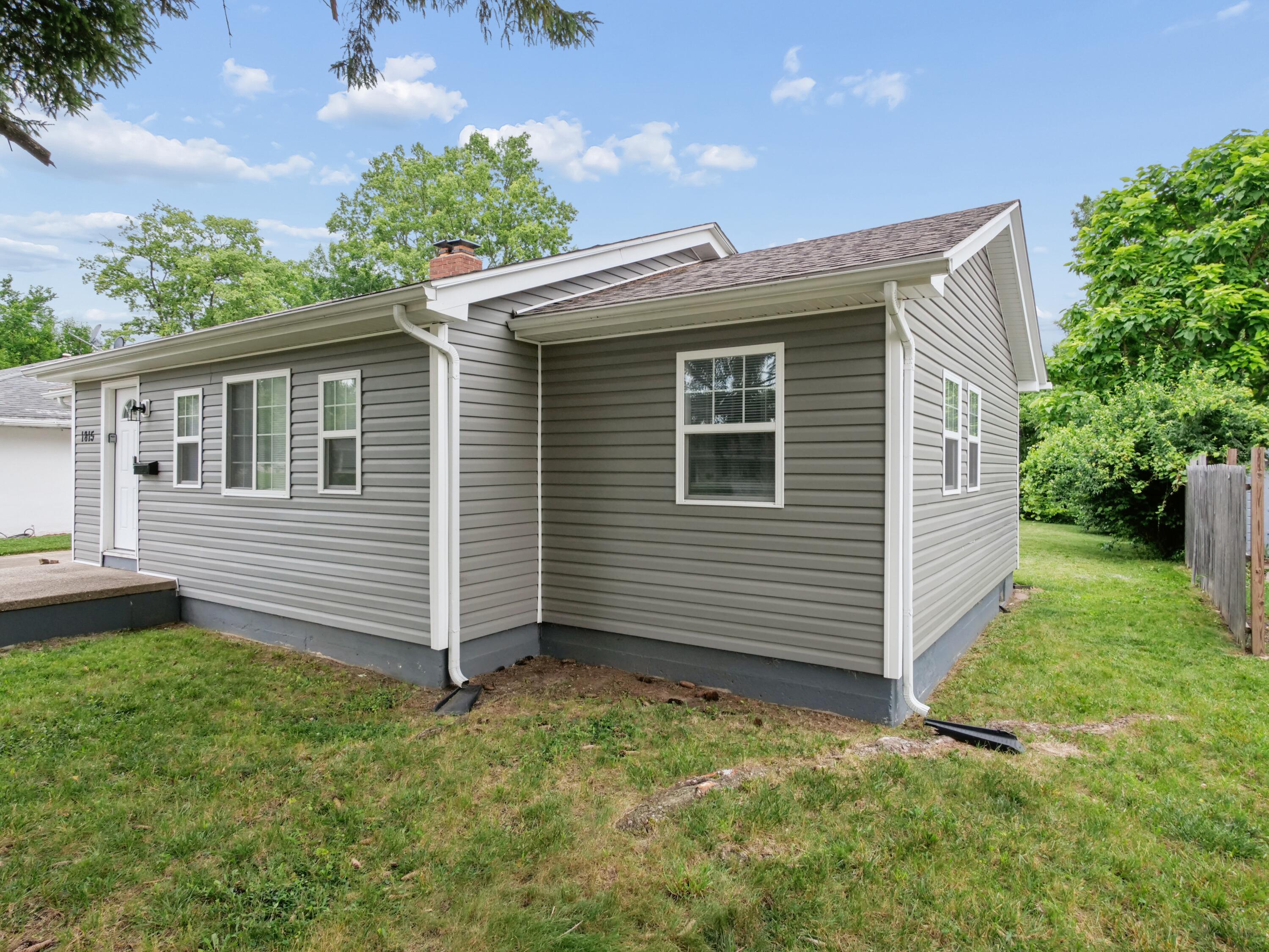 1815 Fieldstone Drive Property Photo 22